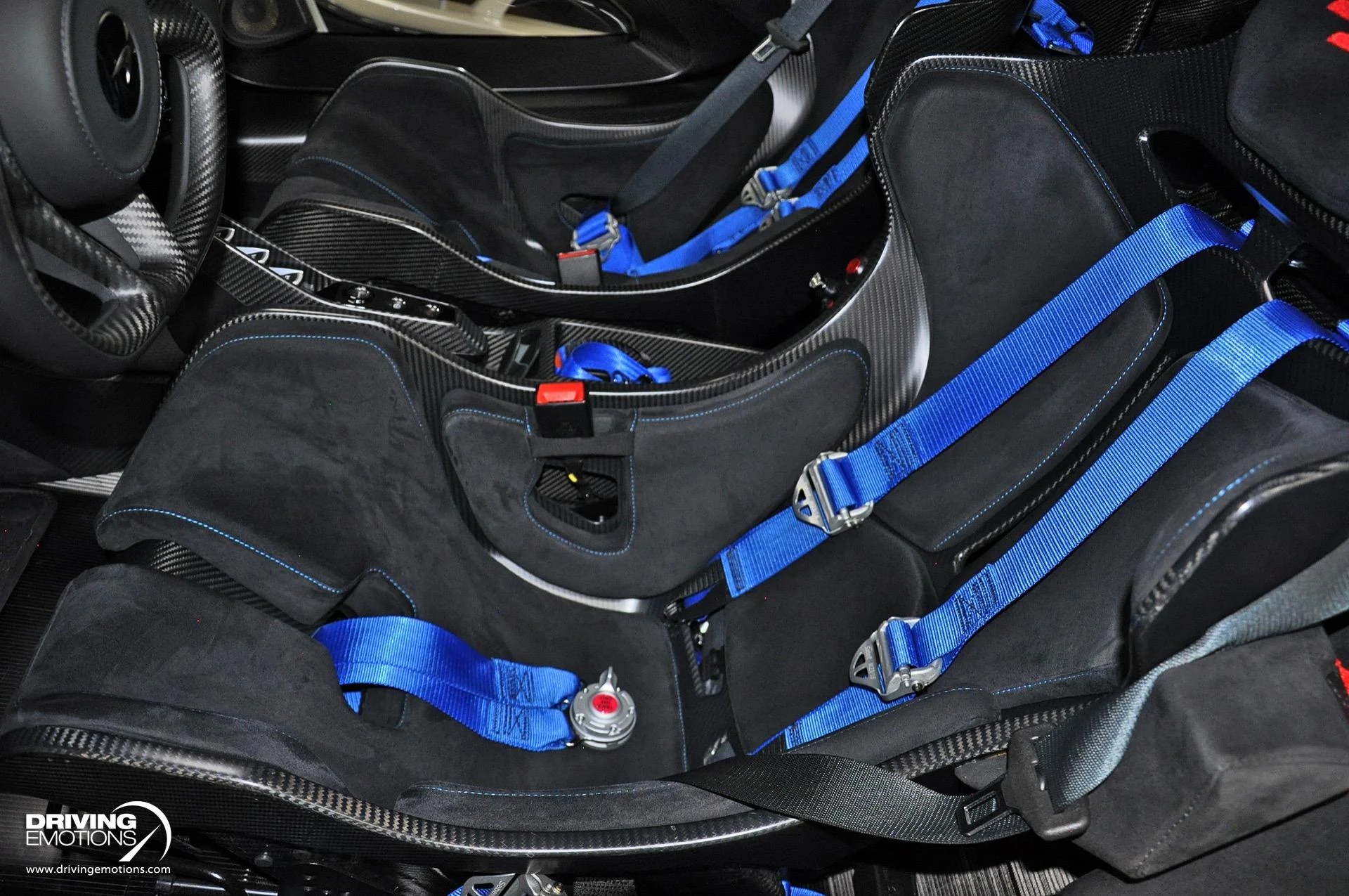 mph118_4198375071_683_p119_l_728aa60e3a