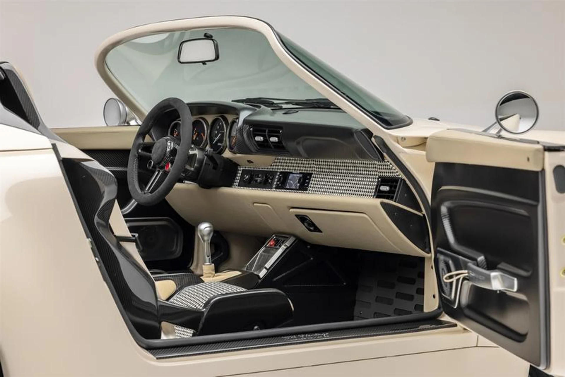 mph118_652560537_E251074_A_5_C09_4_FBB_A914_EFA_8_C5_EF_90_B8_9c117f609a