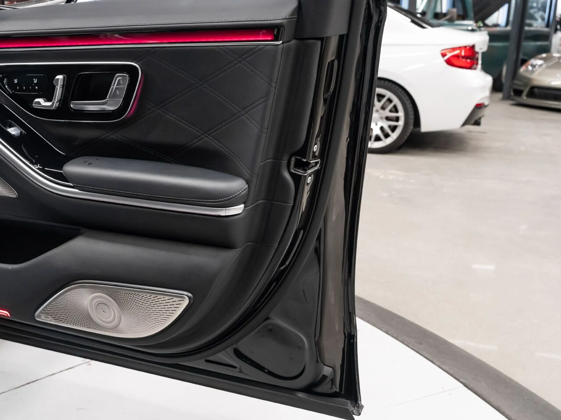 mph119_1537311040_mercedes_benz_s_class_2023_f94e7c88ca