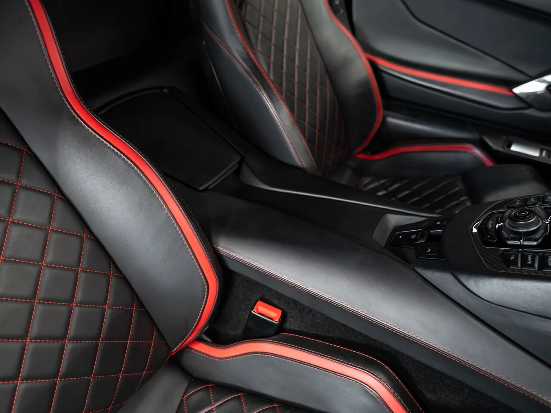 mph119_2195291150_lamborghini_aventador_2017_dcb2346f1a