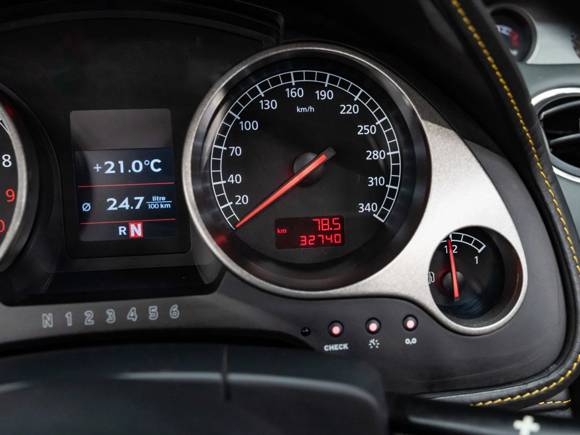 mph120_1165516550_lamborghini_gallardo_2006_c521679c67