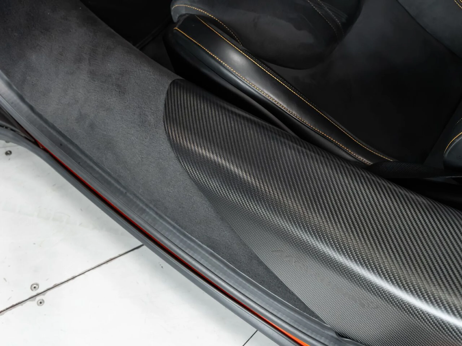 mph120_4050846292_mclaren_570s_2017_20ee19a6aa