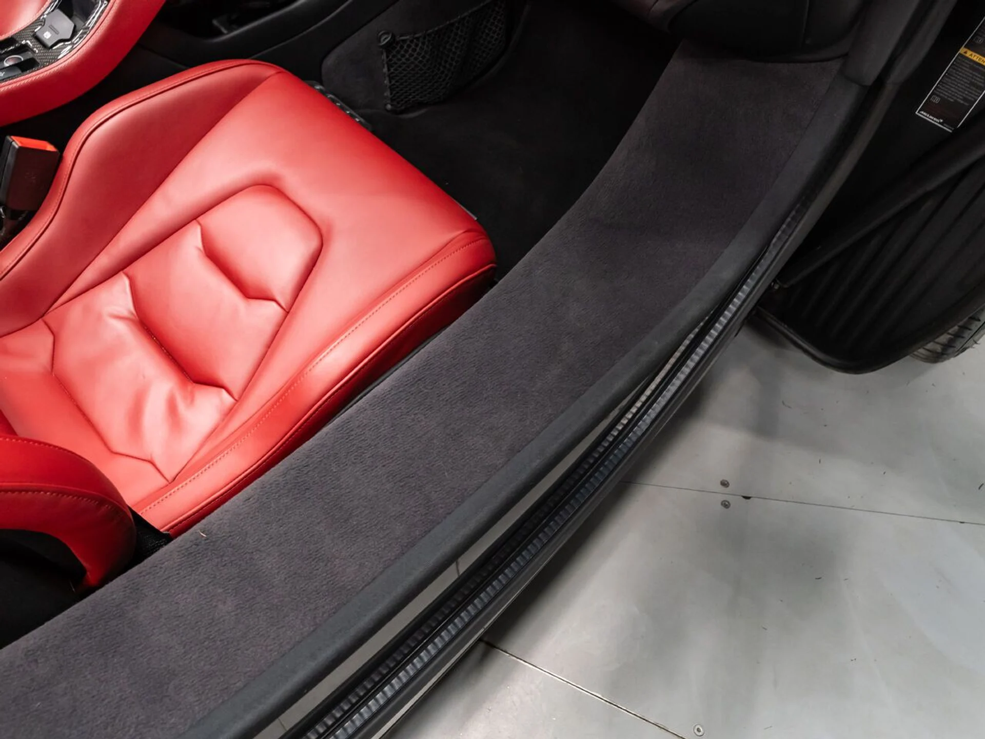 mph120_990463470_mclaren_650s_2015_b79daa9824