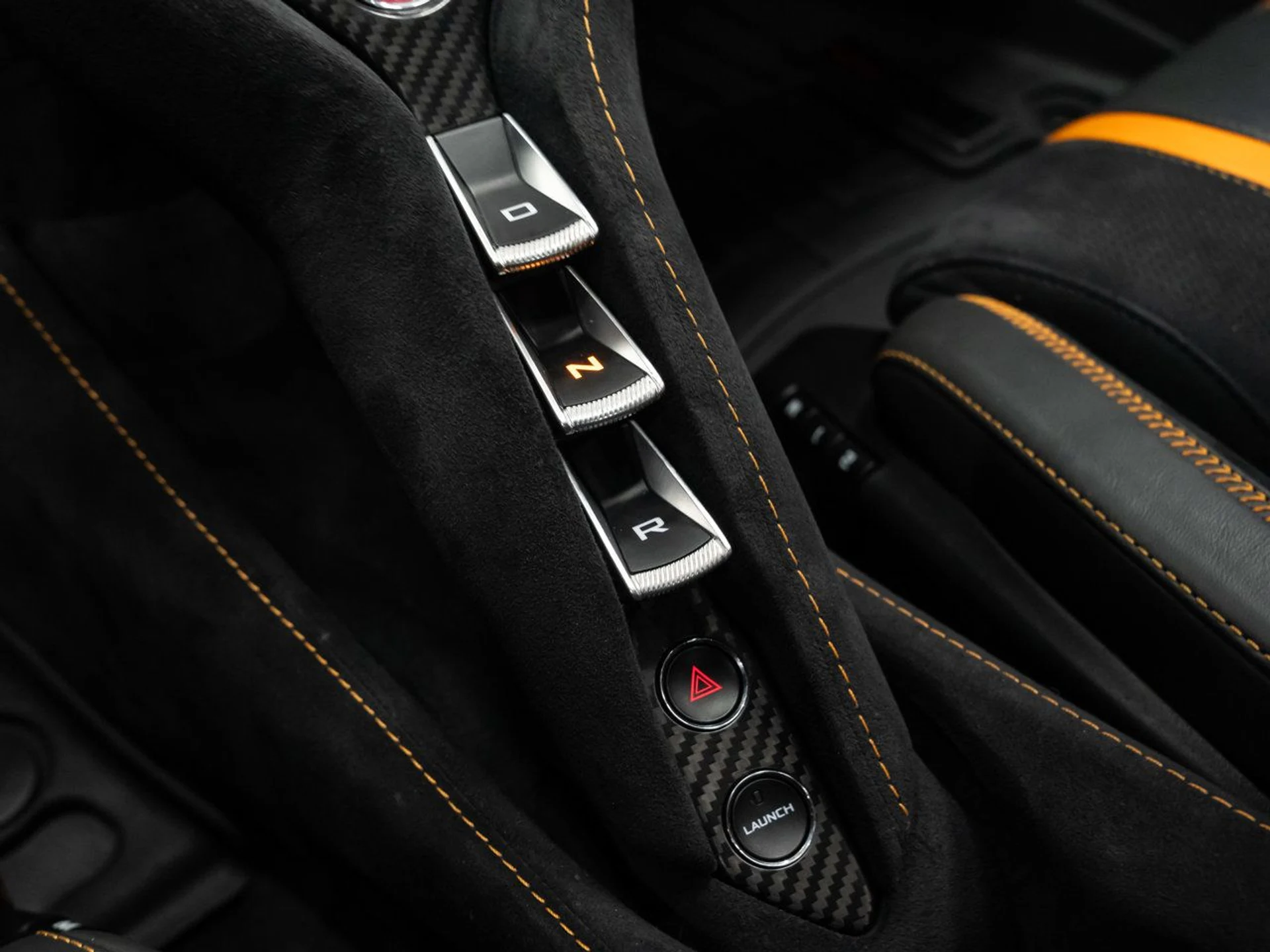 mph121_1251558213_mclaren_720s_2018_09b03b5379