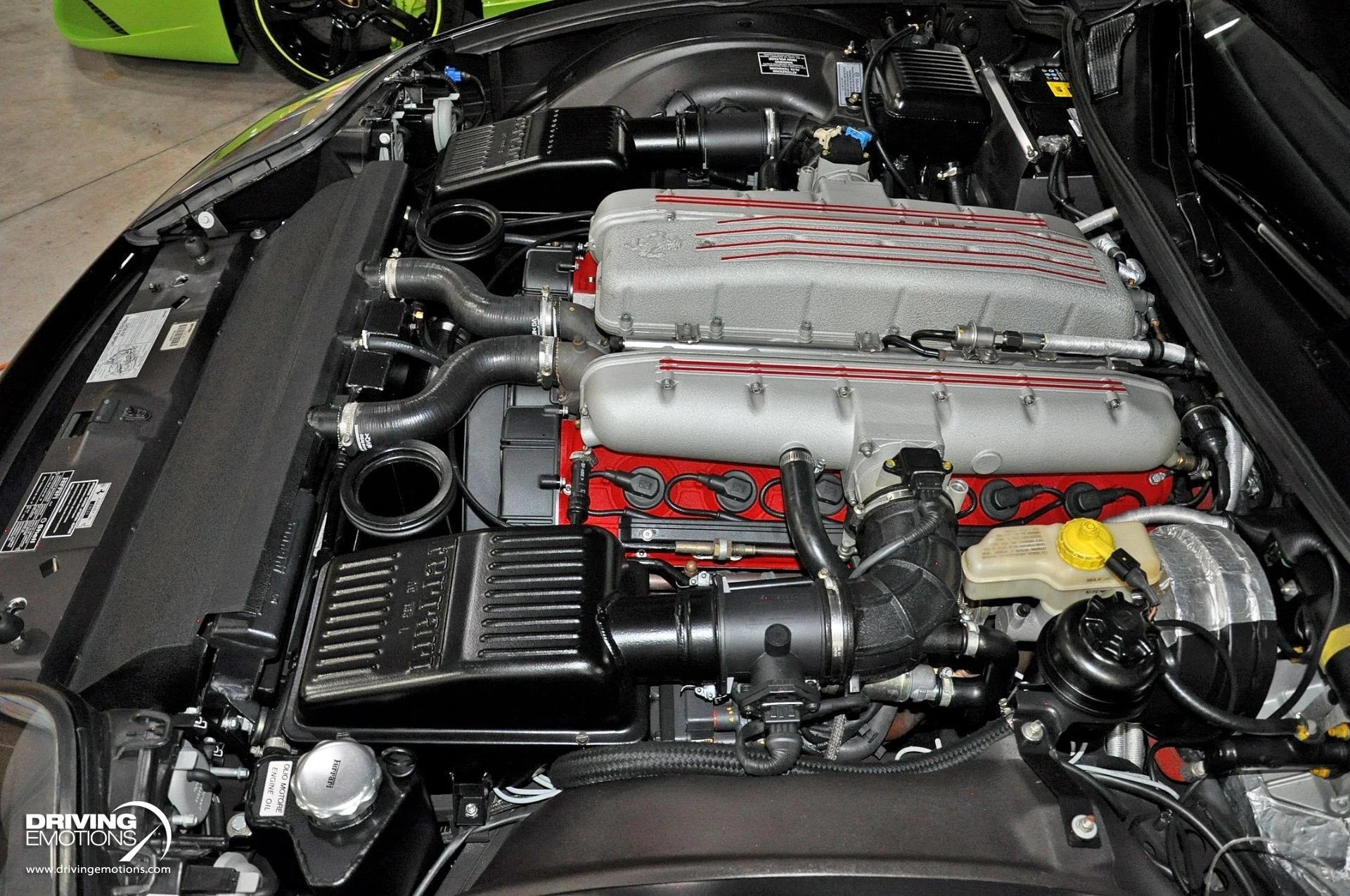 mph121_1297202675_284_p122_l_538d832358