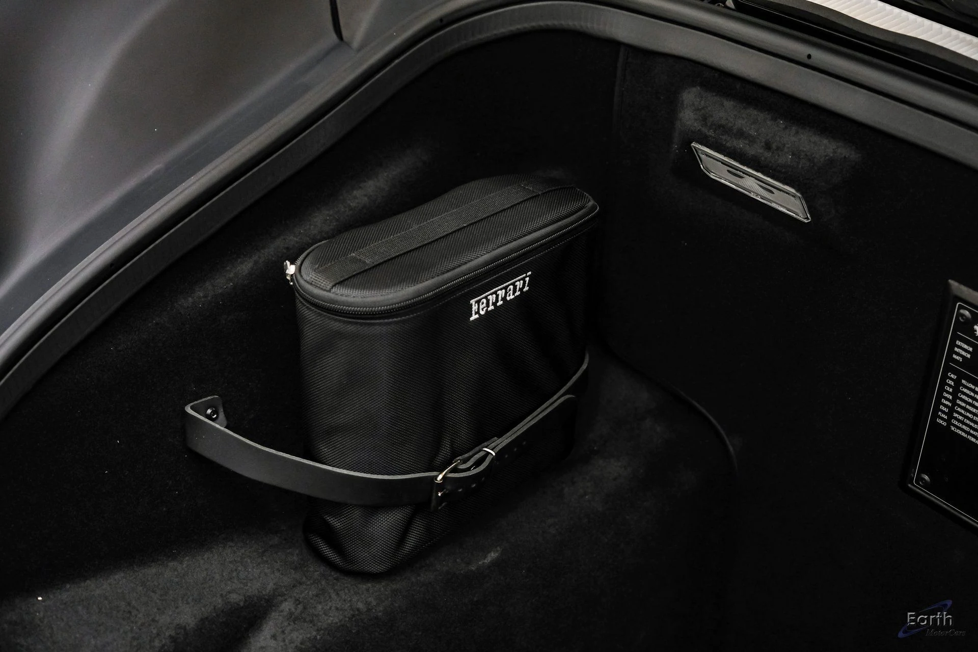 mph121_1500901427_e31d9549e225d7a852047414d7c5213fx_a481818480