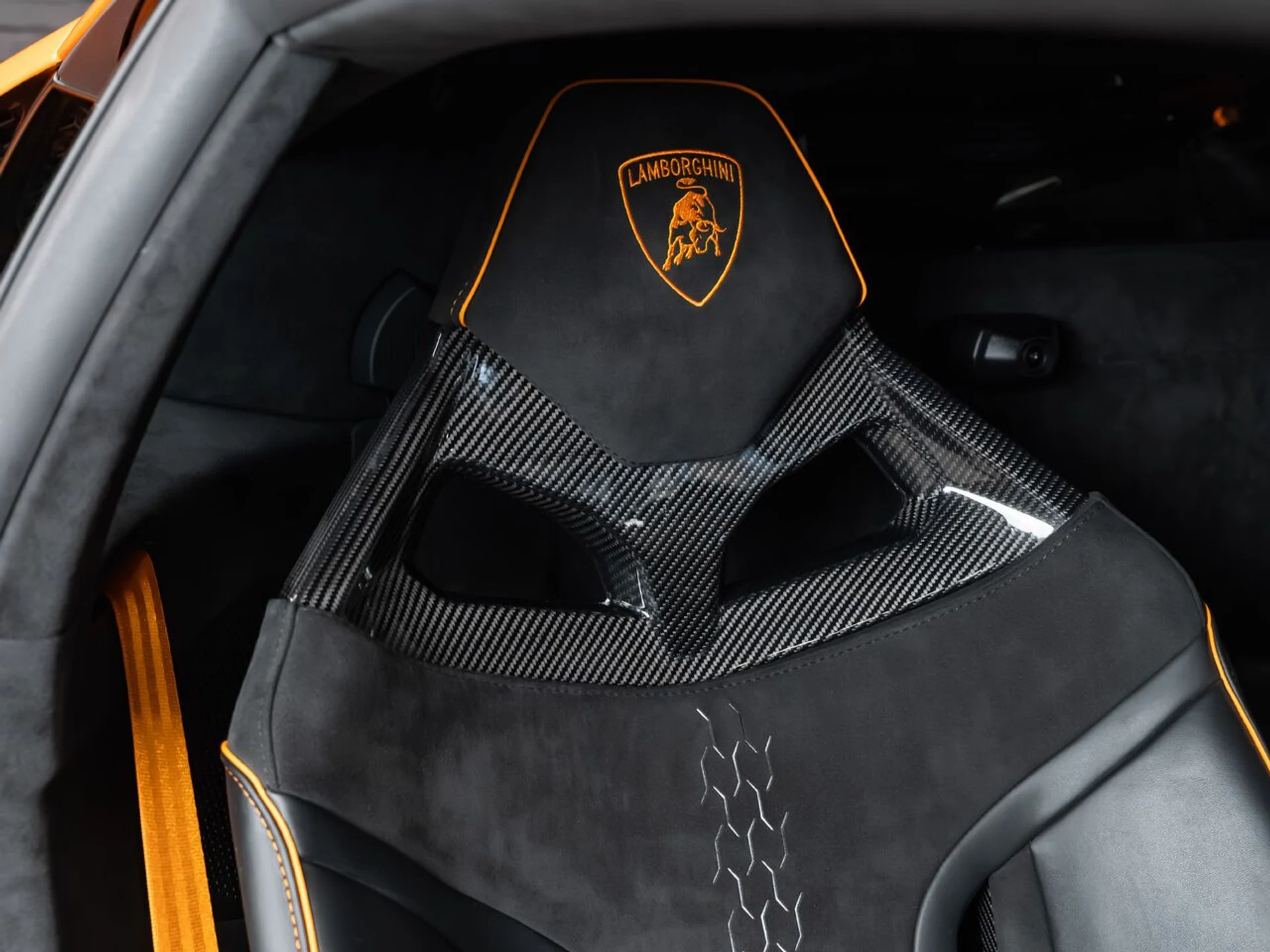 mph121_2806369964_lamborghini_huracan_2023_4b02616e9b