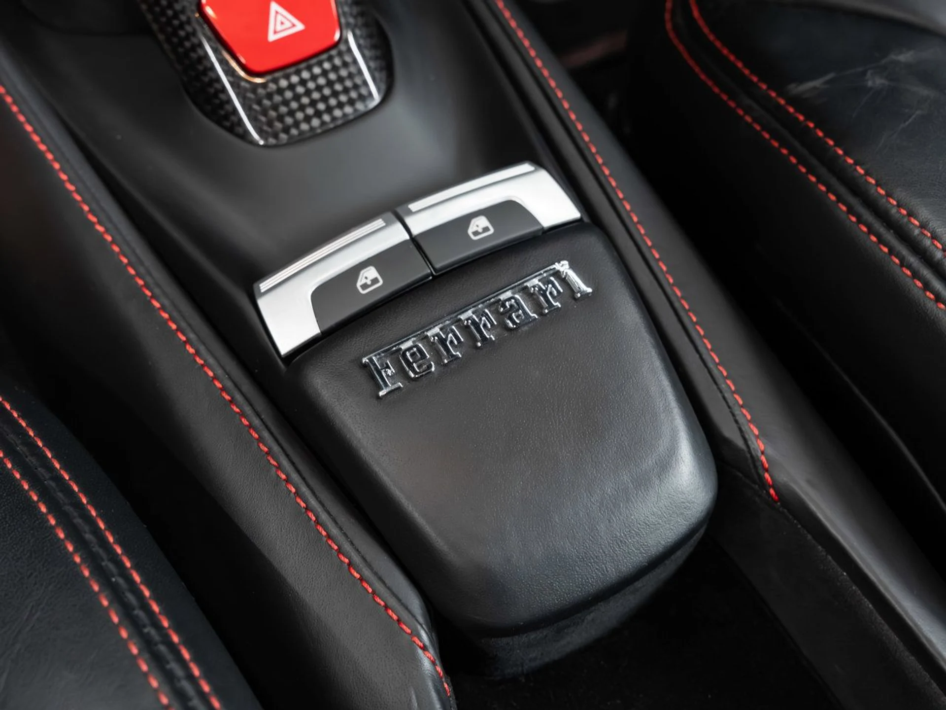 mph121_287738322_ferrari_488_gtb_2017_76ec73b75b