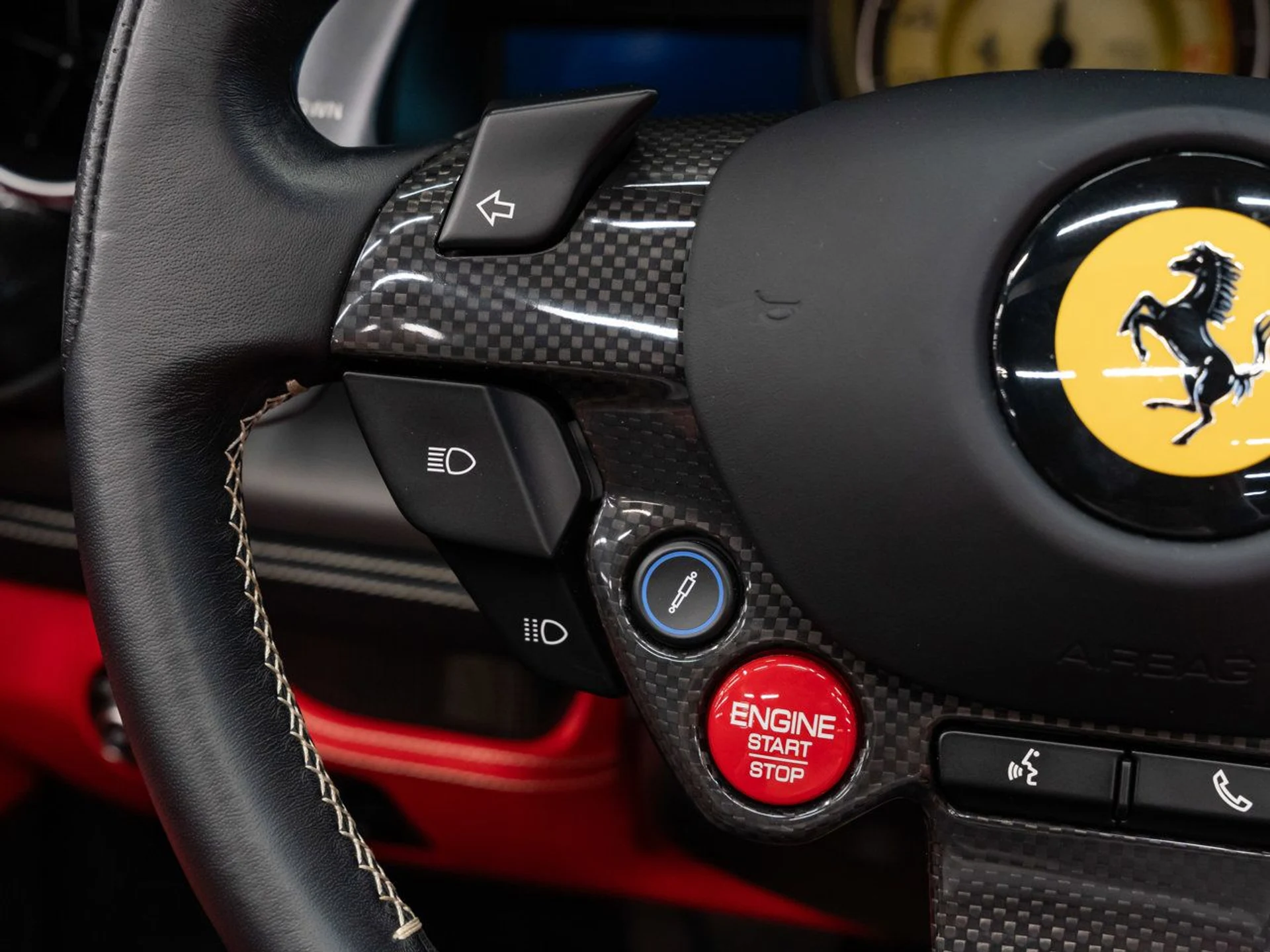 mph121_3584874660_ferrari_f8_spider_2021_9ef6e8065c