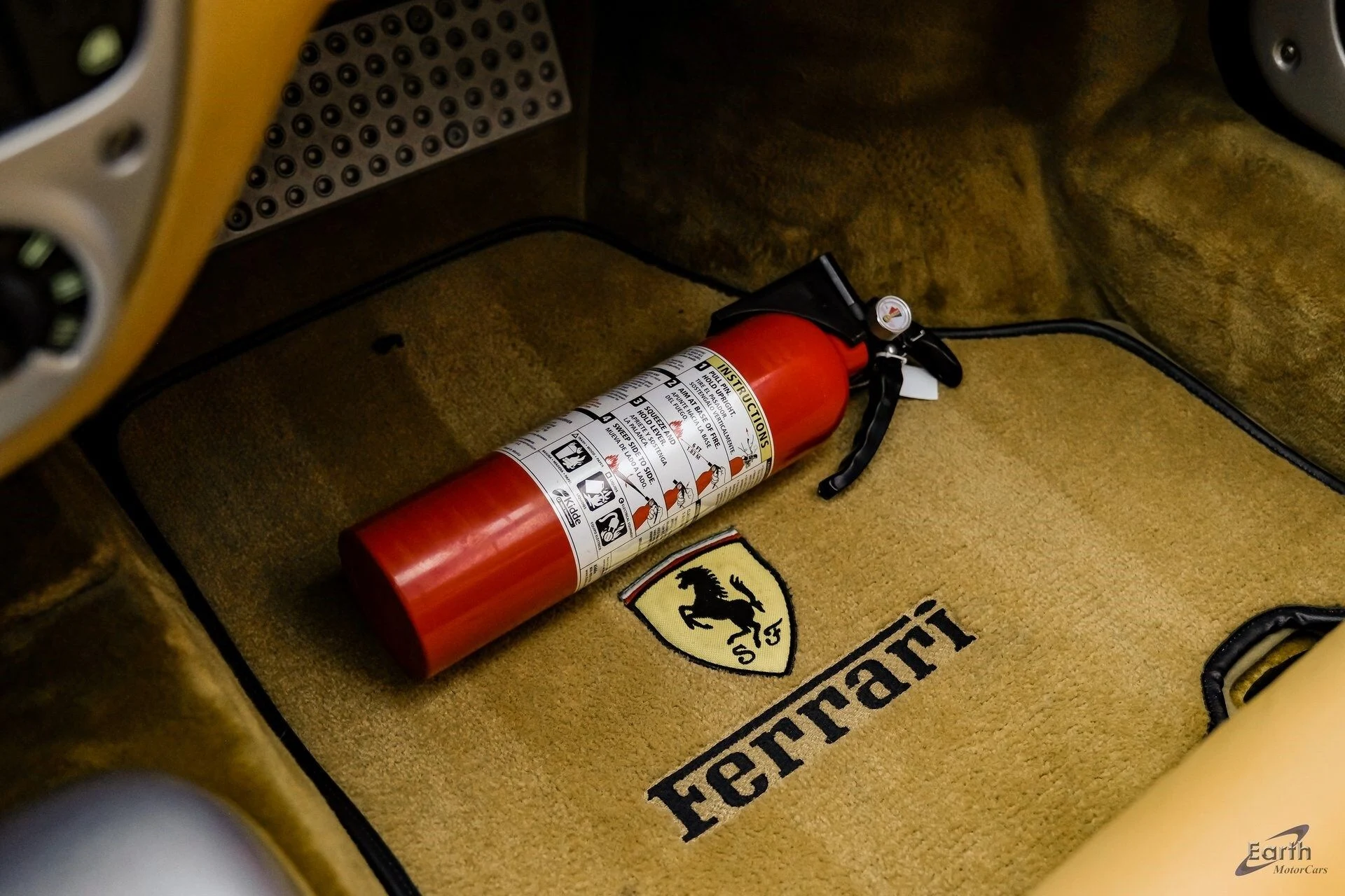 mph121_746572908_14797fa1fb78de4e9d099d5646e4199ex_cacc549547