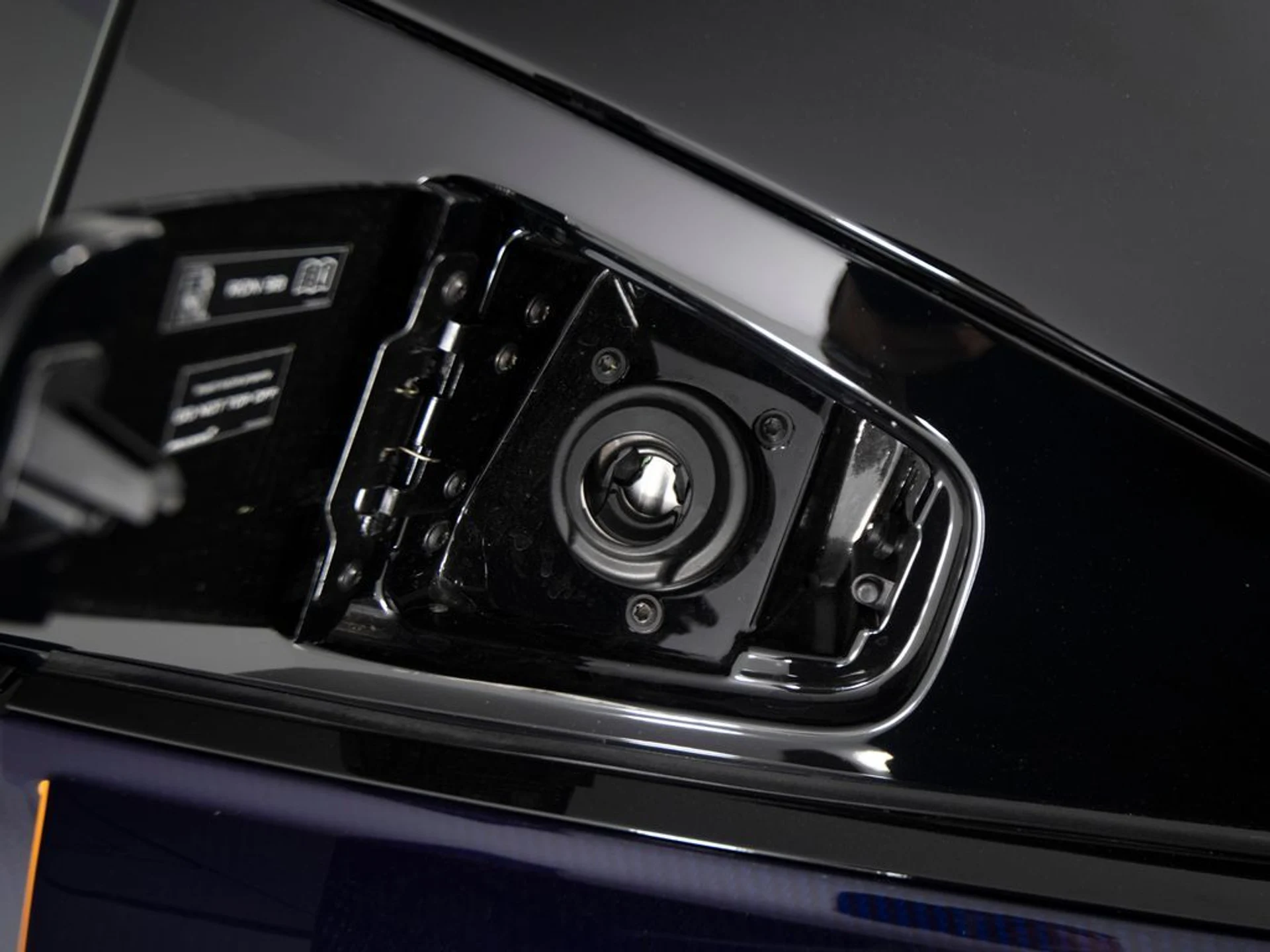 mph122_1759780625_78fae72ae7071c12bb56c2feff459465x_5460387210