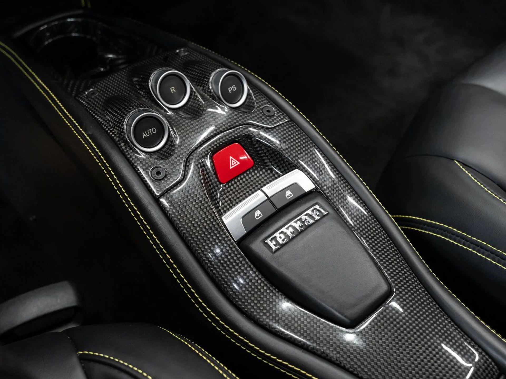 mph122_2602056537_ferrari_458_italia_2015_064c753cc8