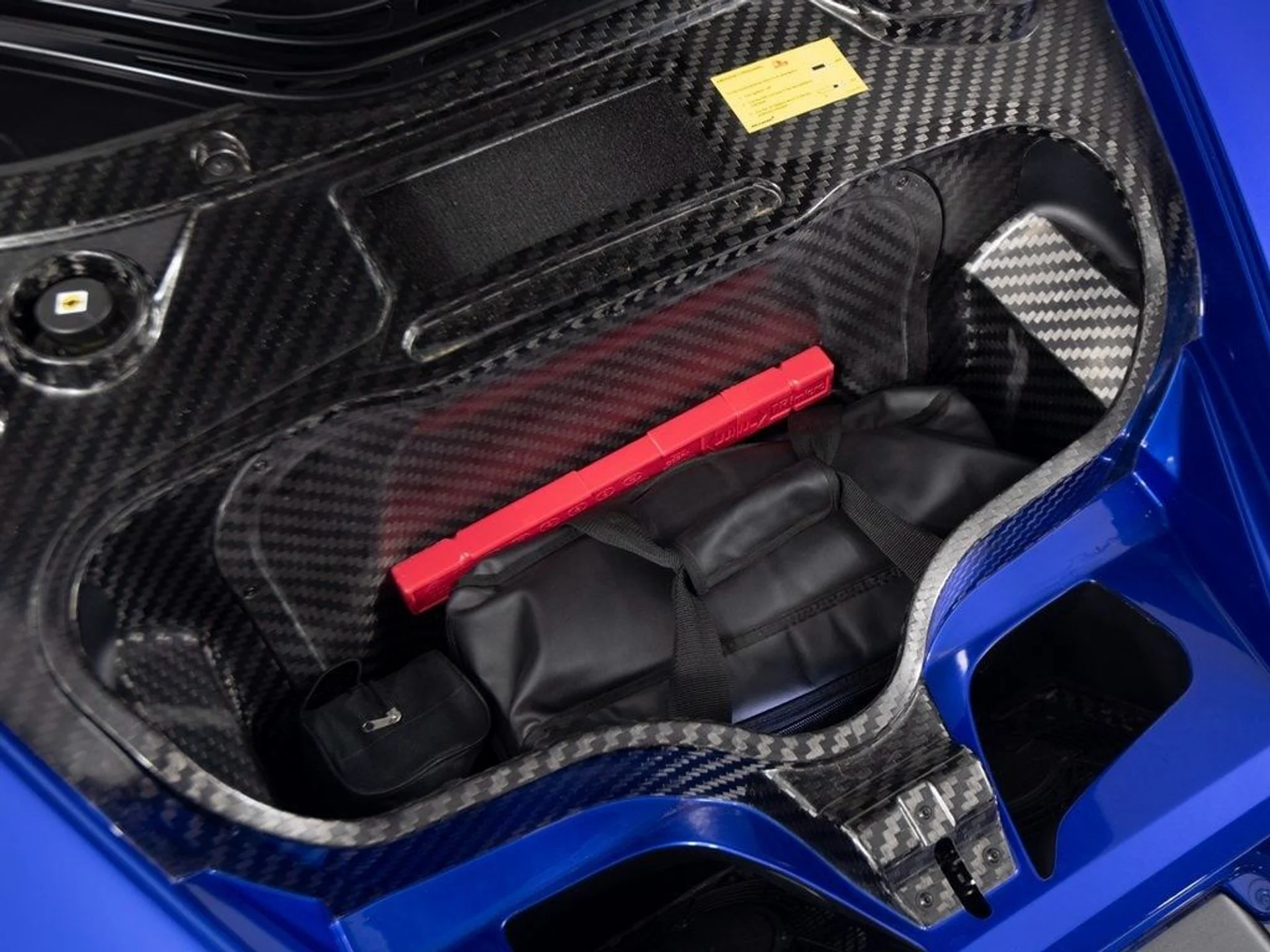 mph122_2884151162_64b23f19874847c7b4fe259a8afe041dx_661dc4a341