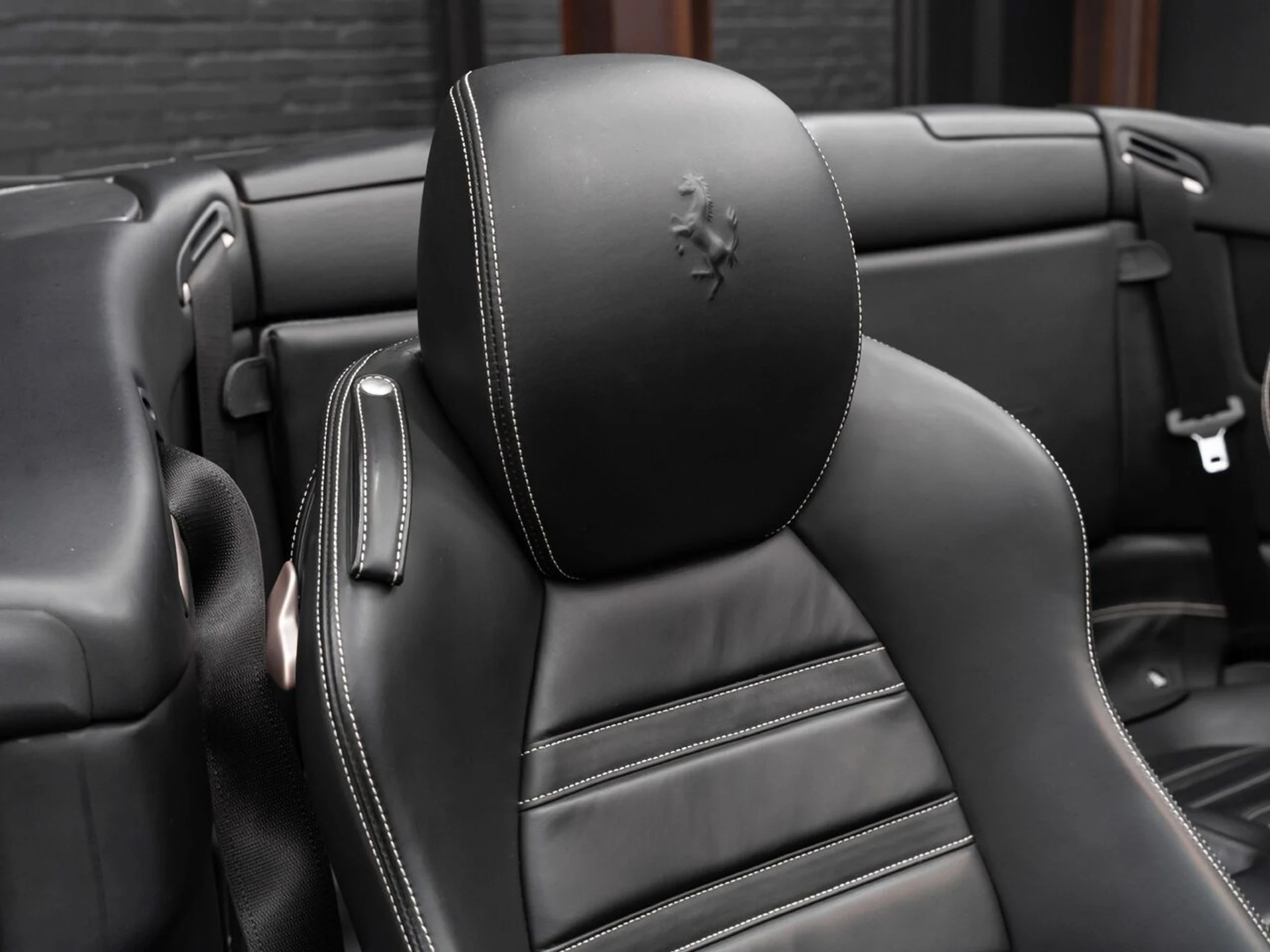 mph122_2920572529_ferrari_california_2011_e33e280d2c