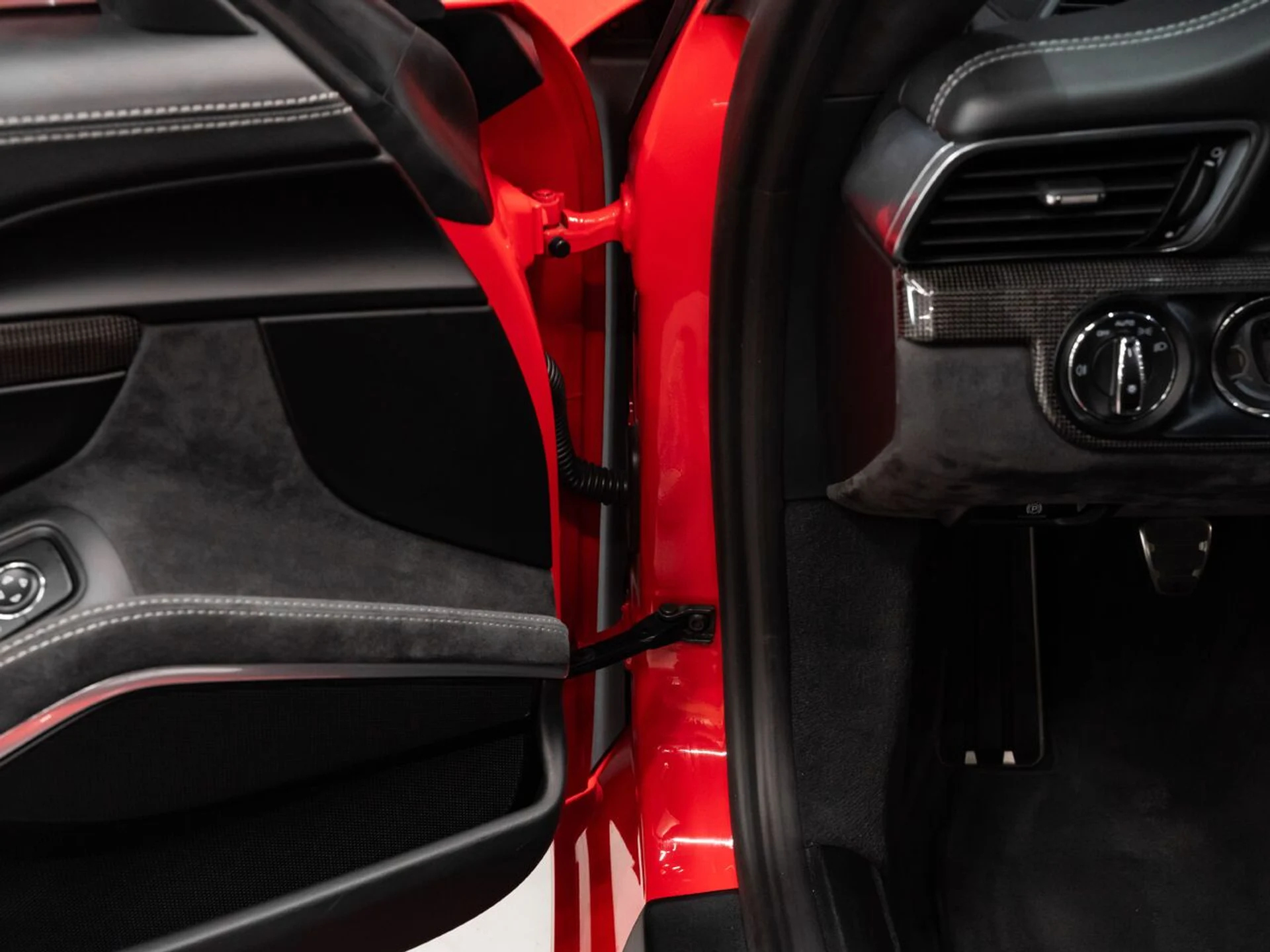 mph122_2975665955_porsche_911_2018_e515671f06