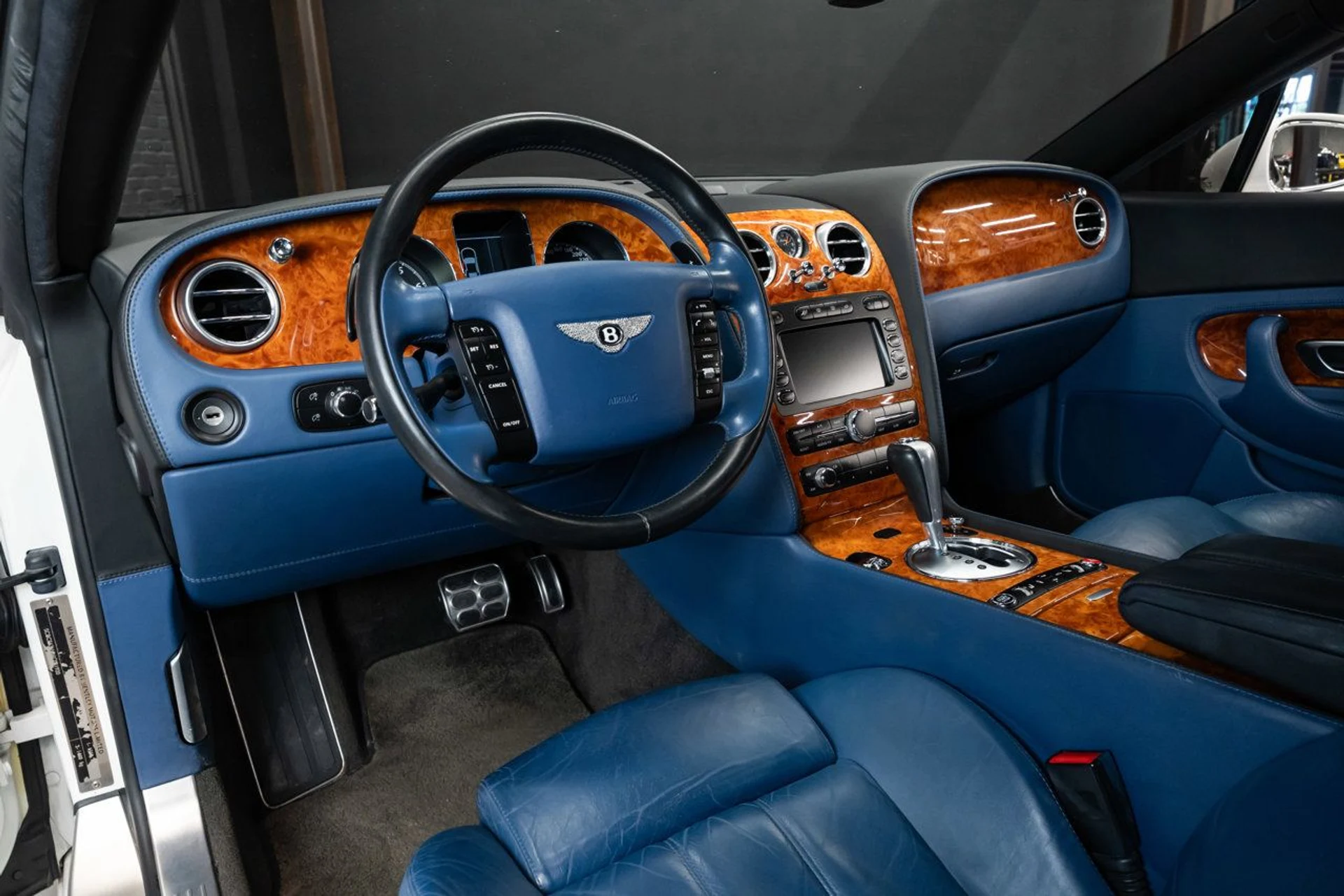 mph122_3047267990_bentley_continental_gt_2006_cac304c6c8
