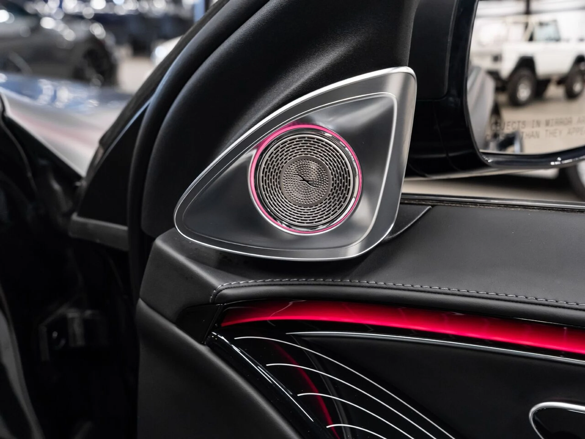 mph122_3591796641_mercedes_benz_s_class_2023_fb5c1b2c1b