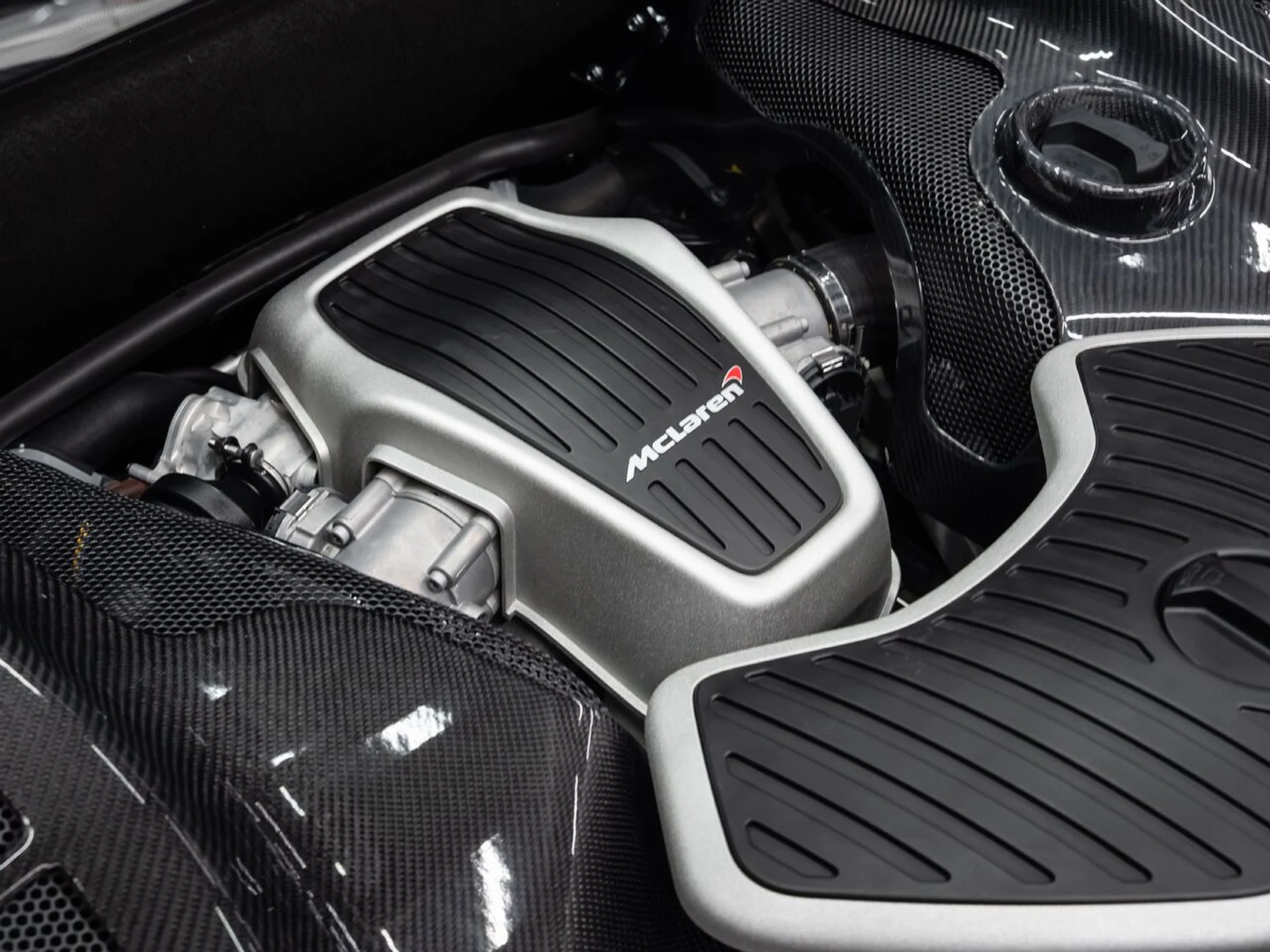 mph122_3807855586_mclaren_mp4_12c_2012_0e43be16e1