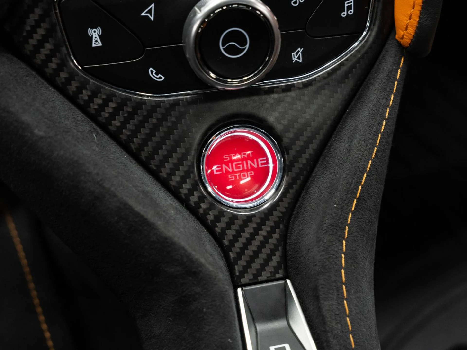 mph122_484724590_mclaren_720s_2018_dba7af9aa0