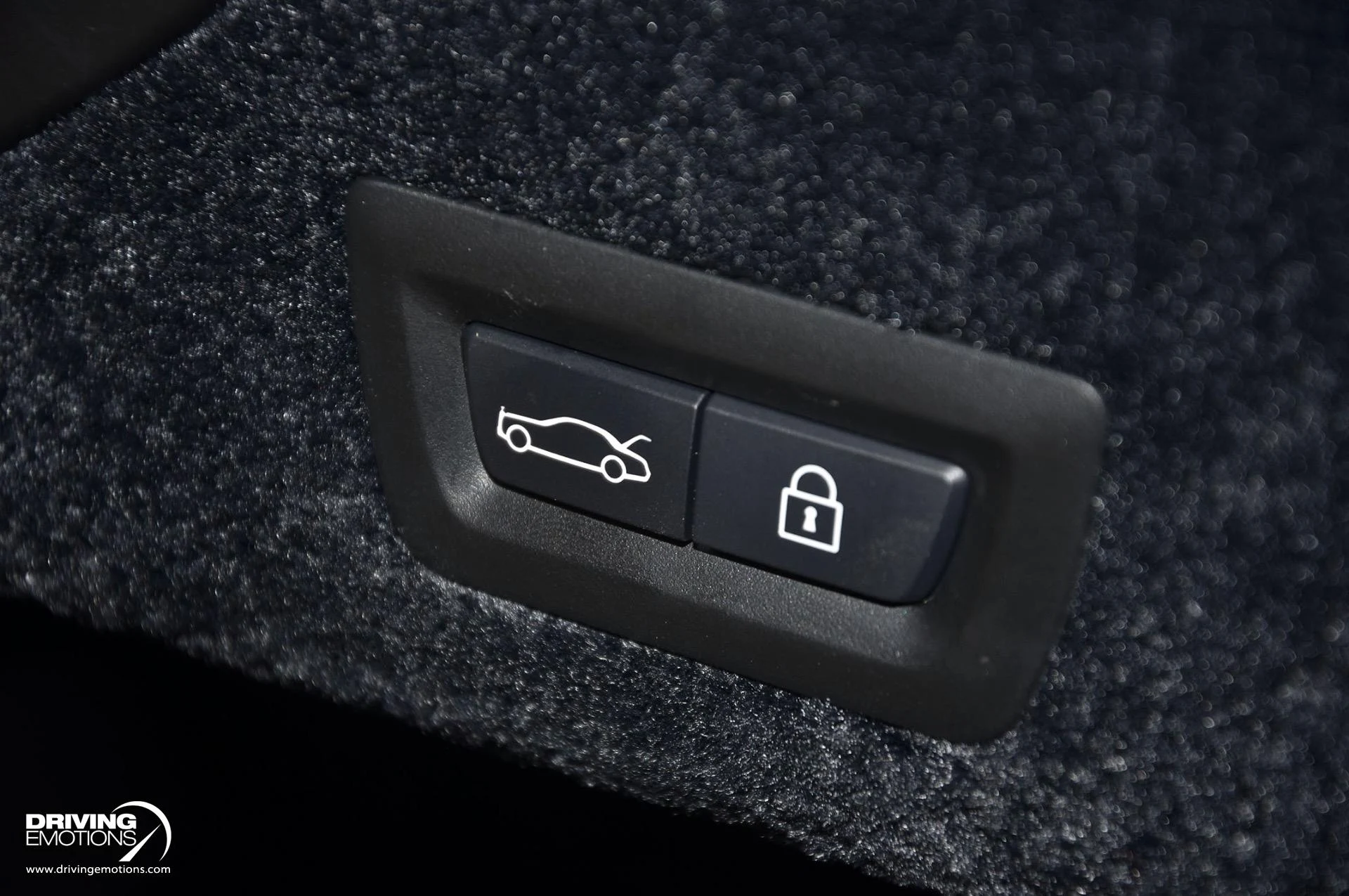 mph123_2854704514_883_p124_l_91d3149277