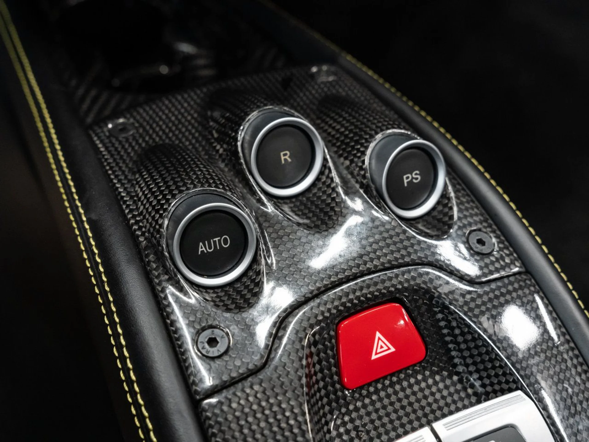 mph123_3216765080_ferrari_458_italia_2015_594bbd5b59