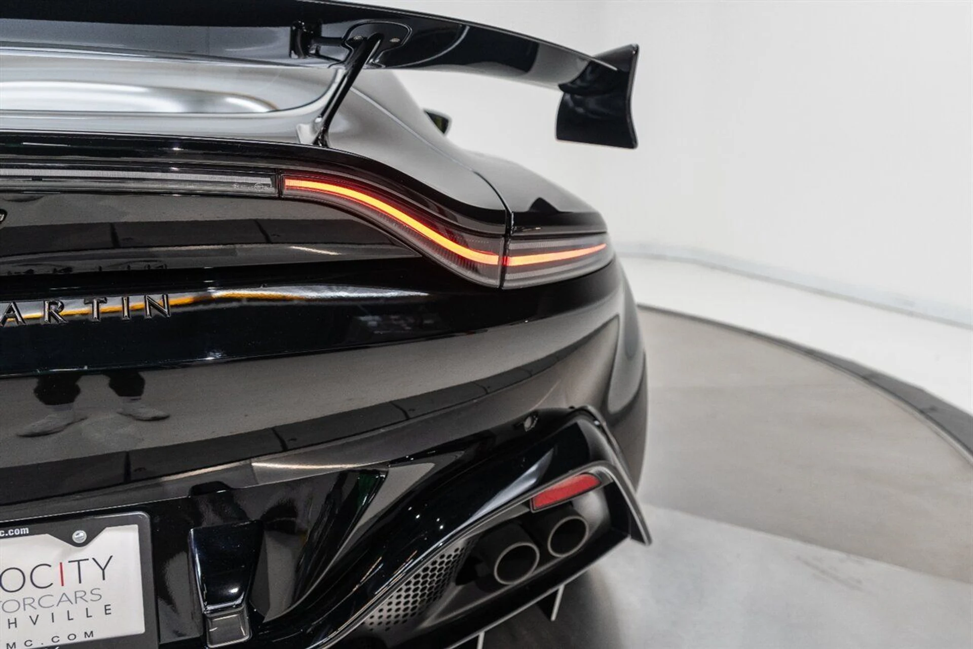 mph123_3293511856_39067e7c00_1280_d942356c31