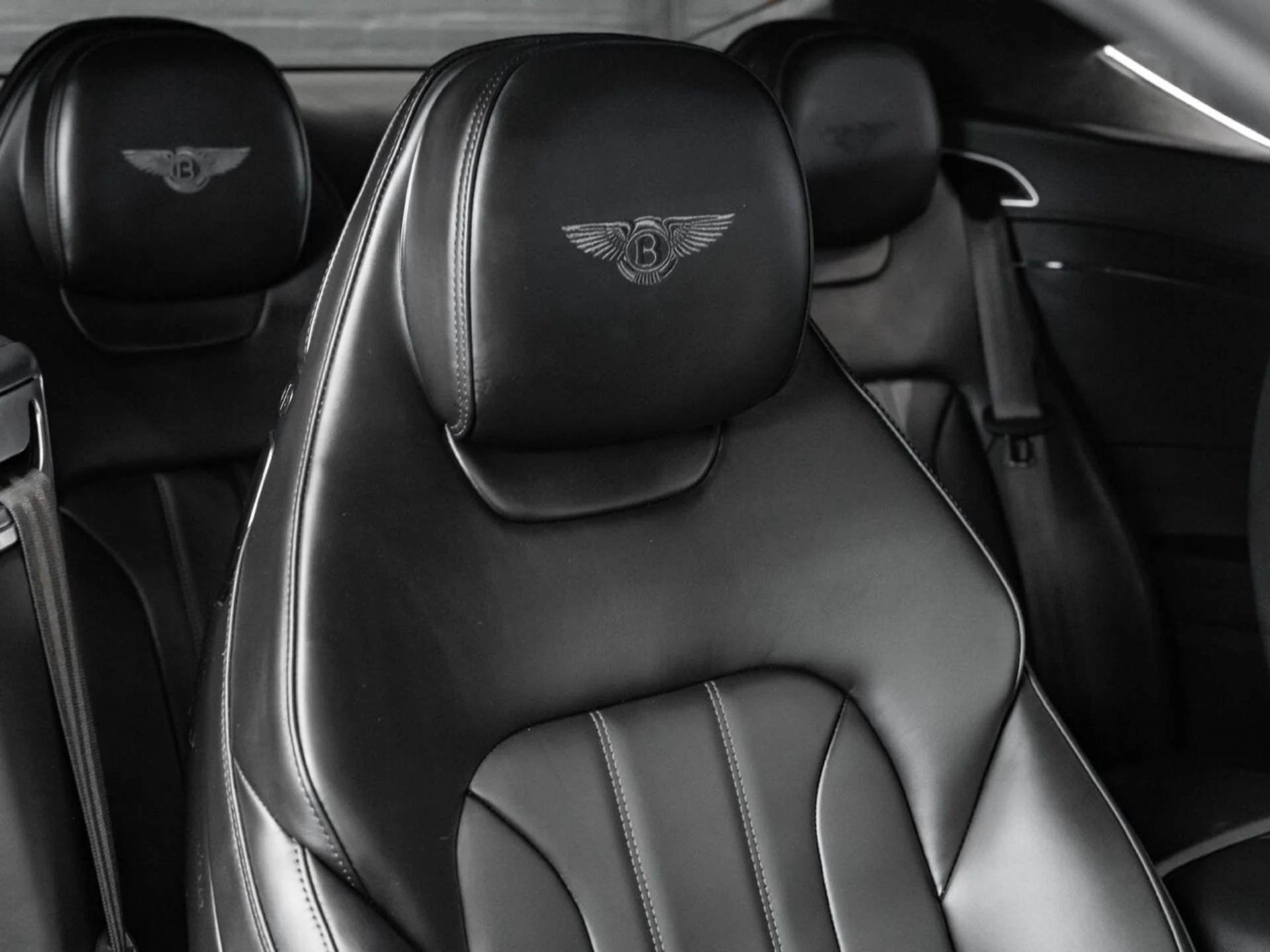 mph123_3662674055_bentley_continental_2022_f87e1debcb