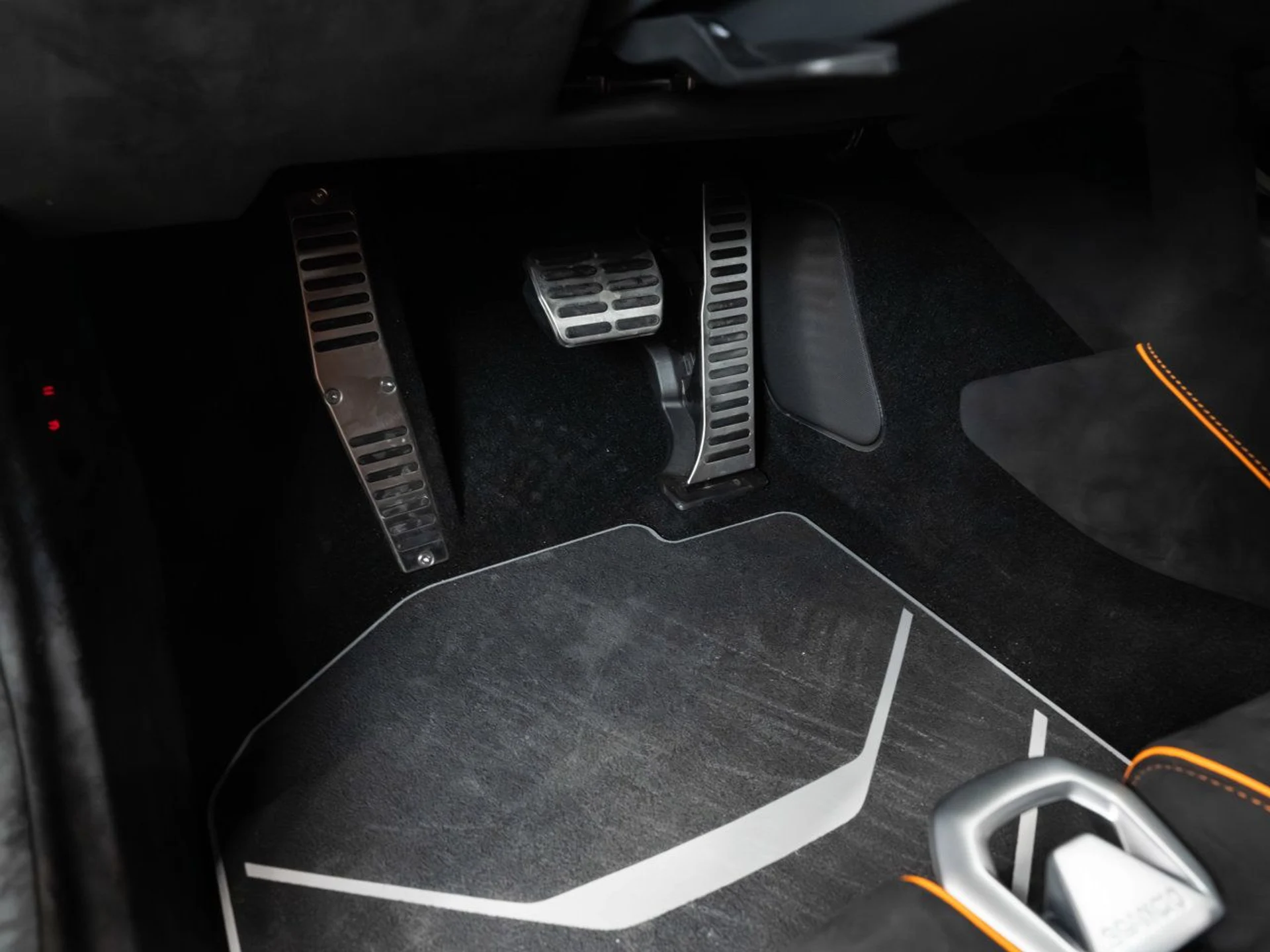 mph123_3704646867_lamborghini_huracan_2023_29daadb522