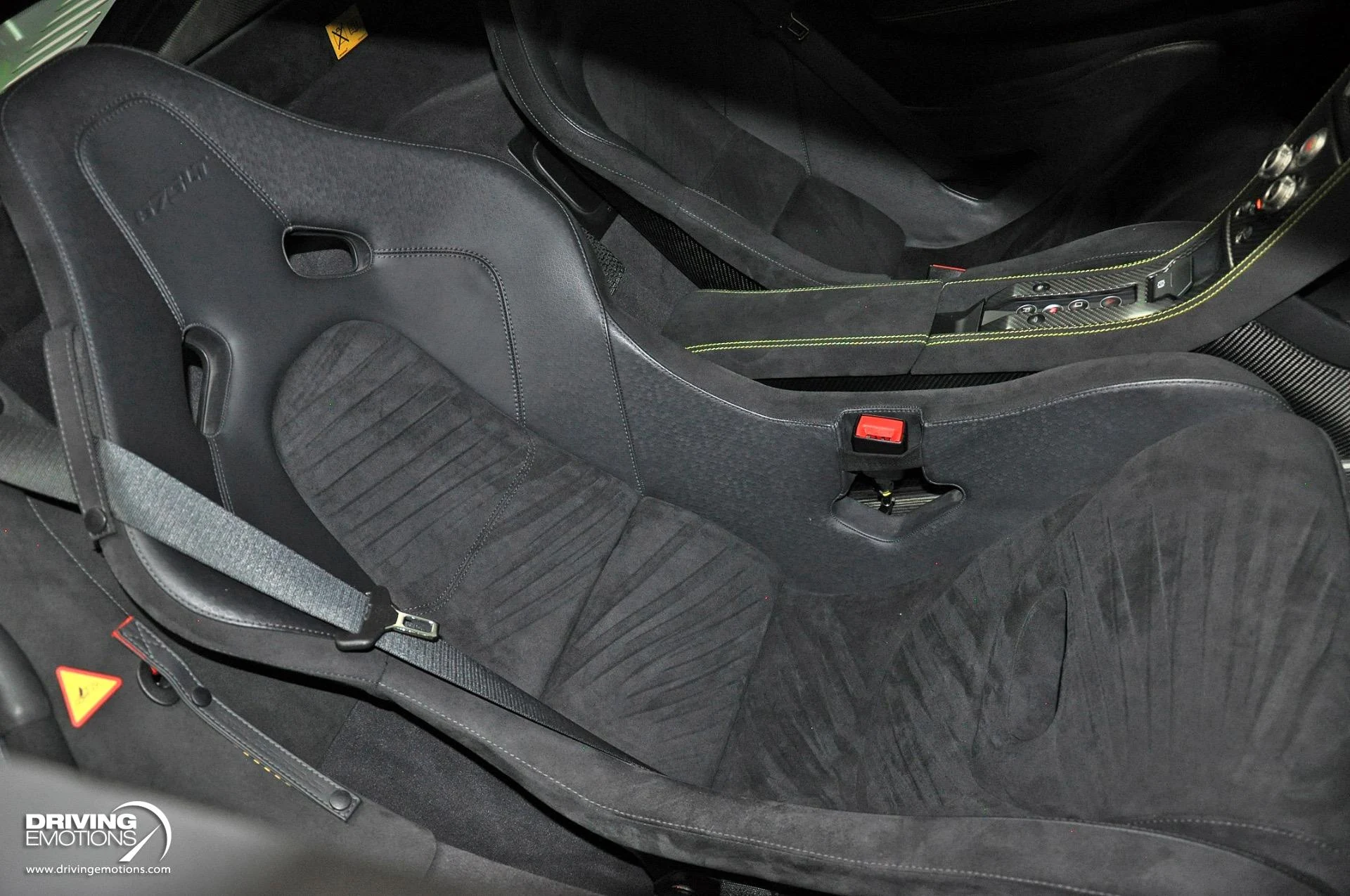 mph123_766481276_855_p124_l_c91941c4f2