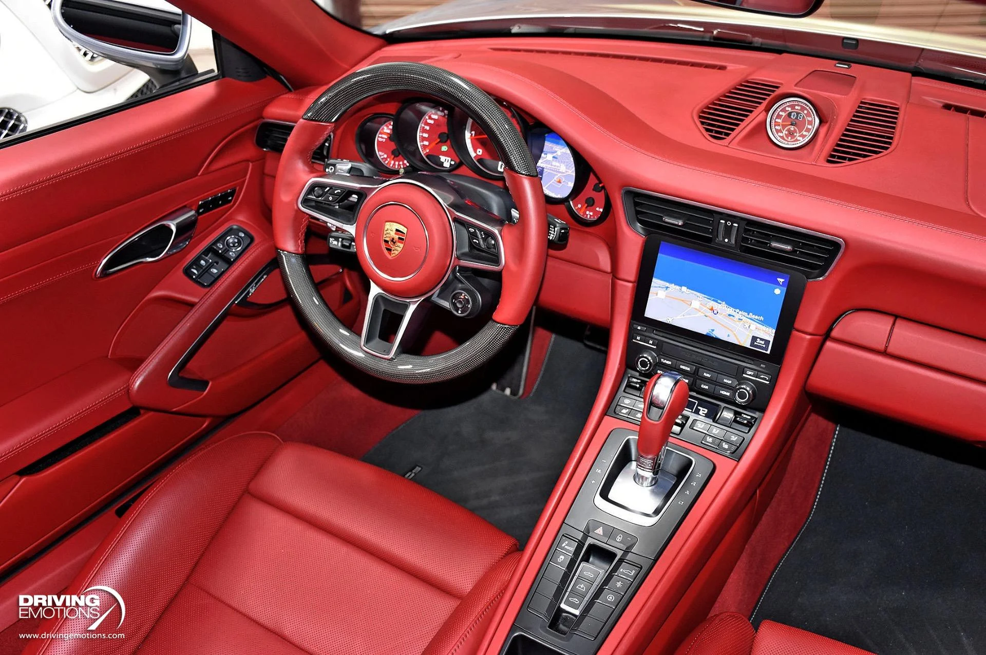 mph123_771902032_866_p124_l_6eb1fcd6bd