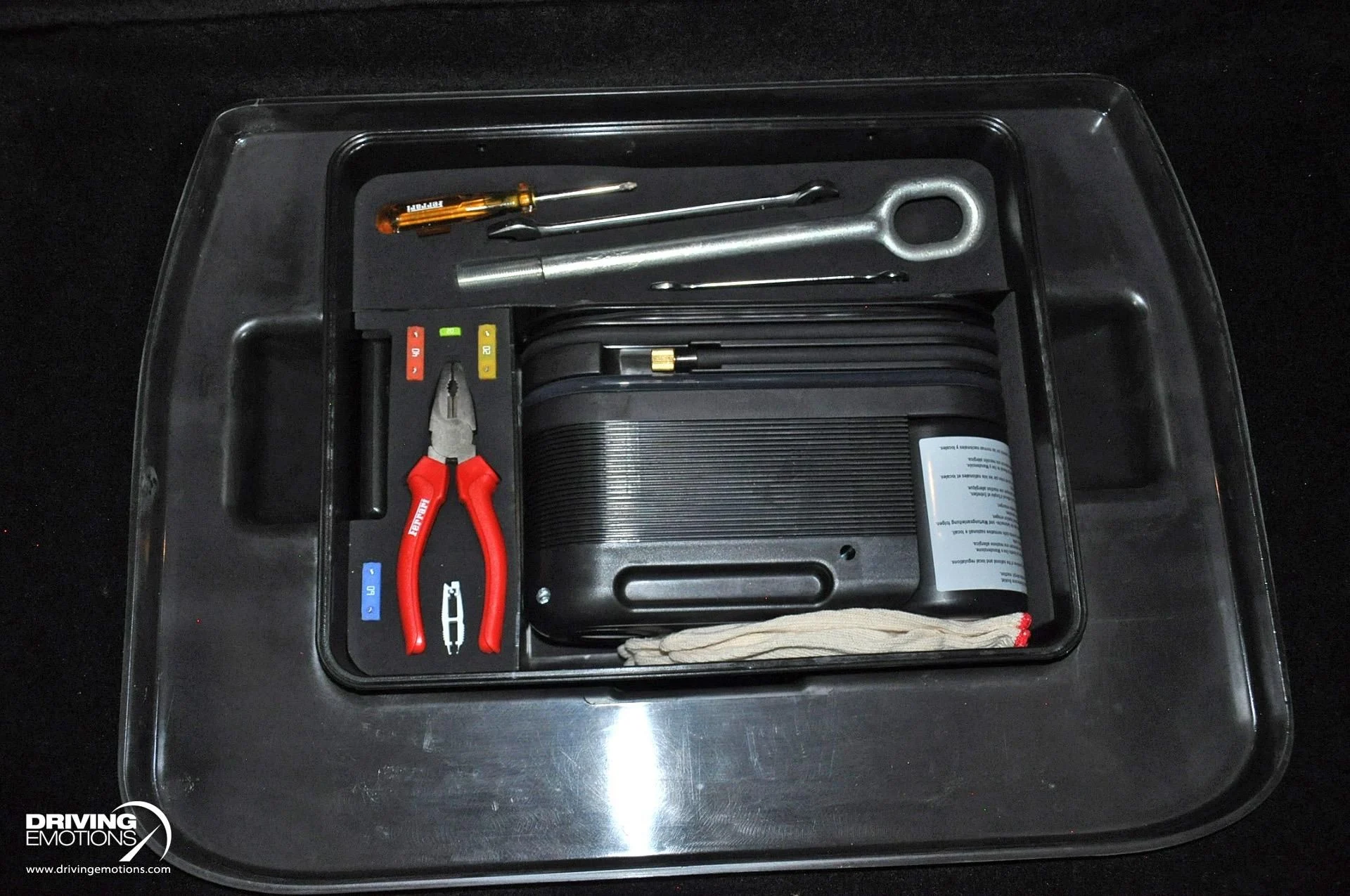 mph124_1053018852_867_p125_l_5983fb6094