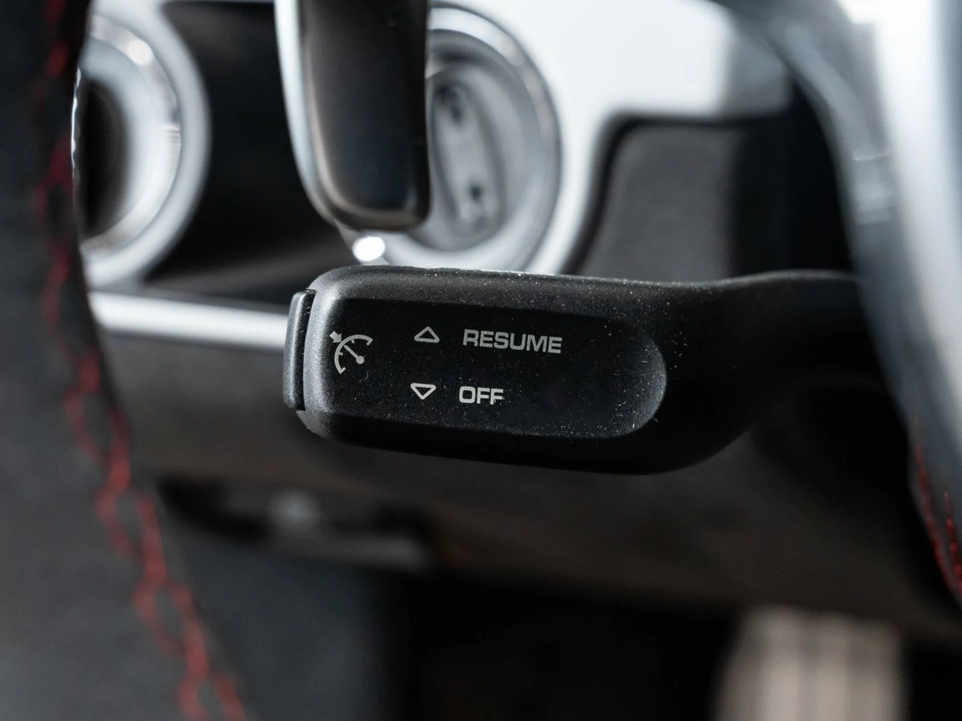 mph124_1093137935_porsche_911_2015_2a781d01fc