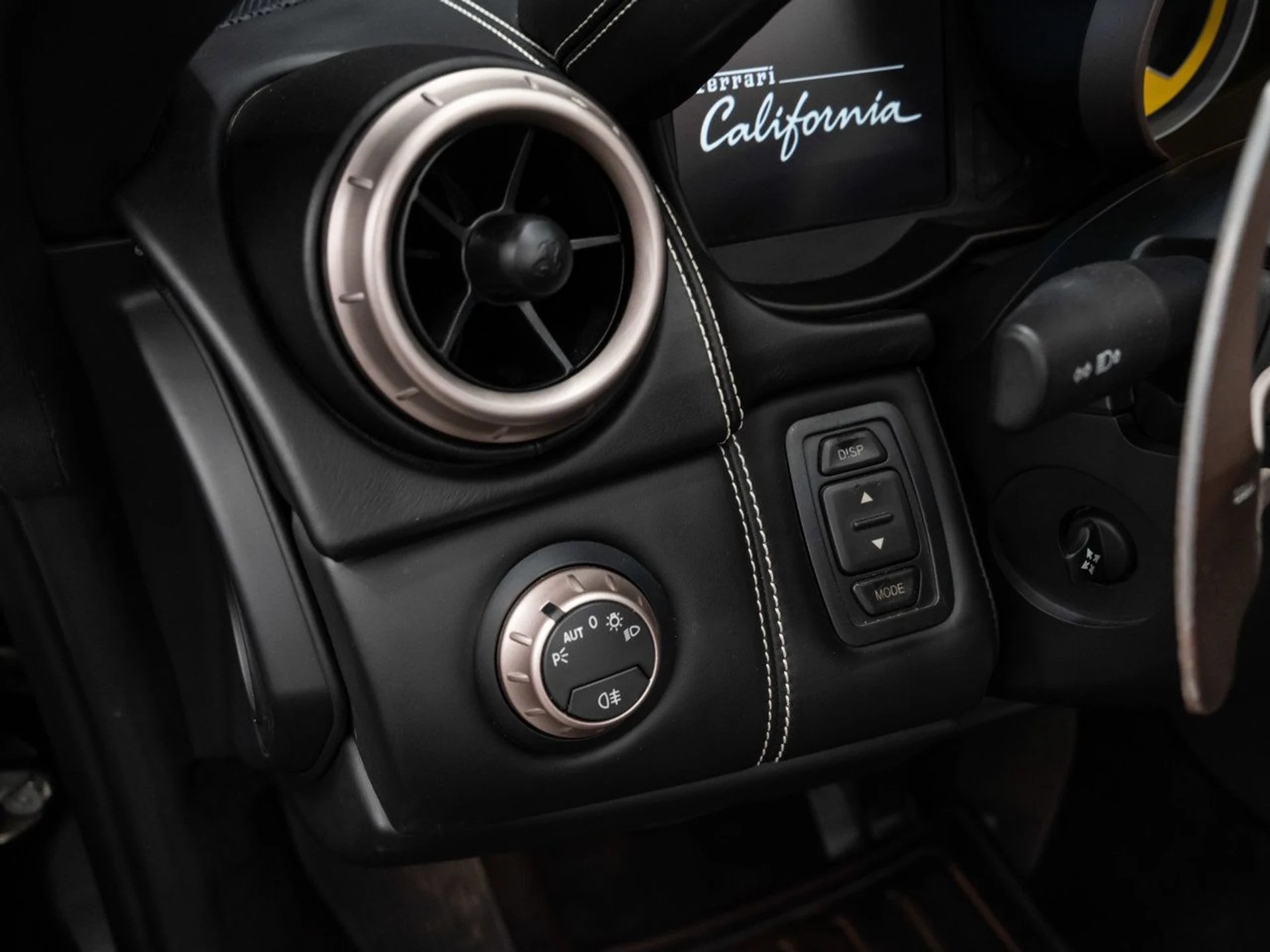 mph124_169388778_ferrari_california_2011_a0e8304a87