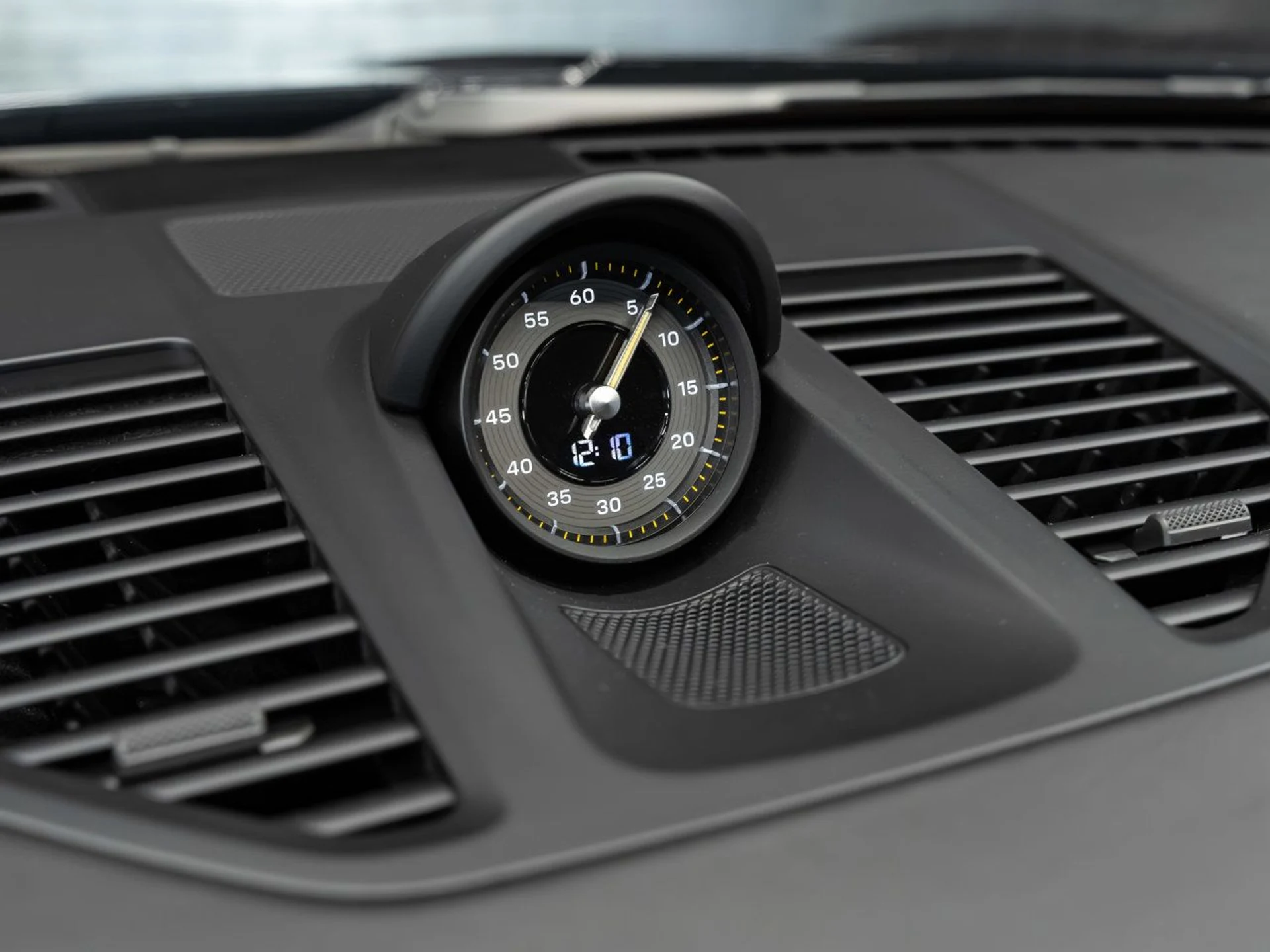 mph124_864737588_porsche_911_2022_fb5dfcd3fa