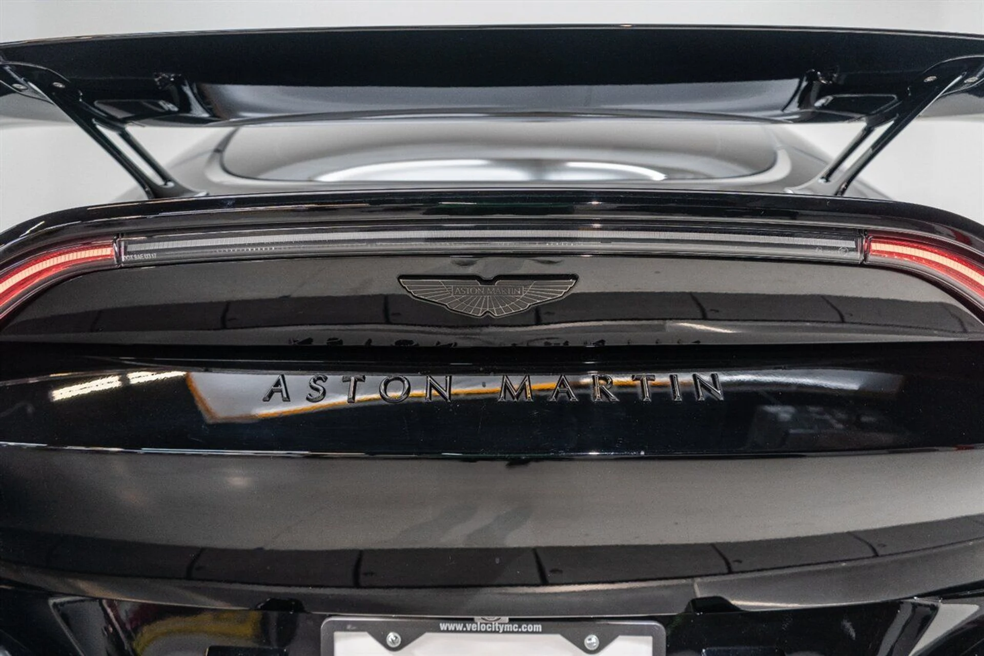 mph125_1759149829_c36dee6adc_1280_344abc4689