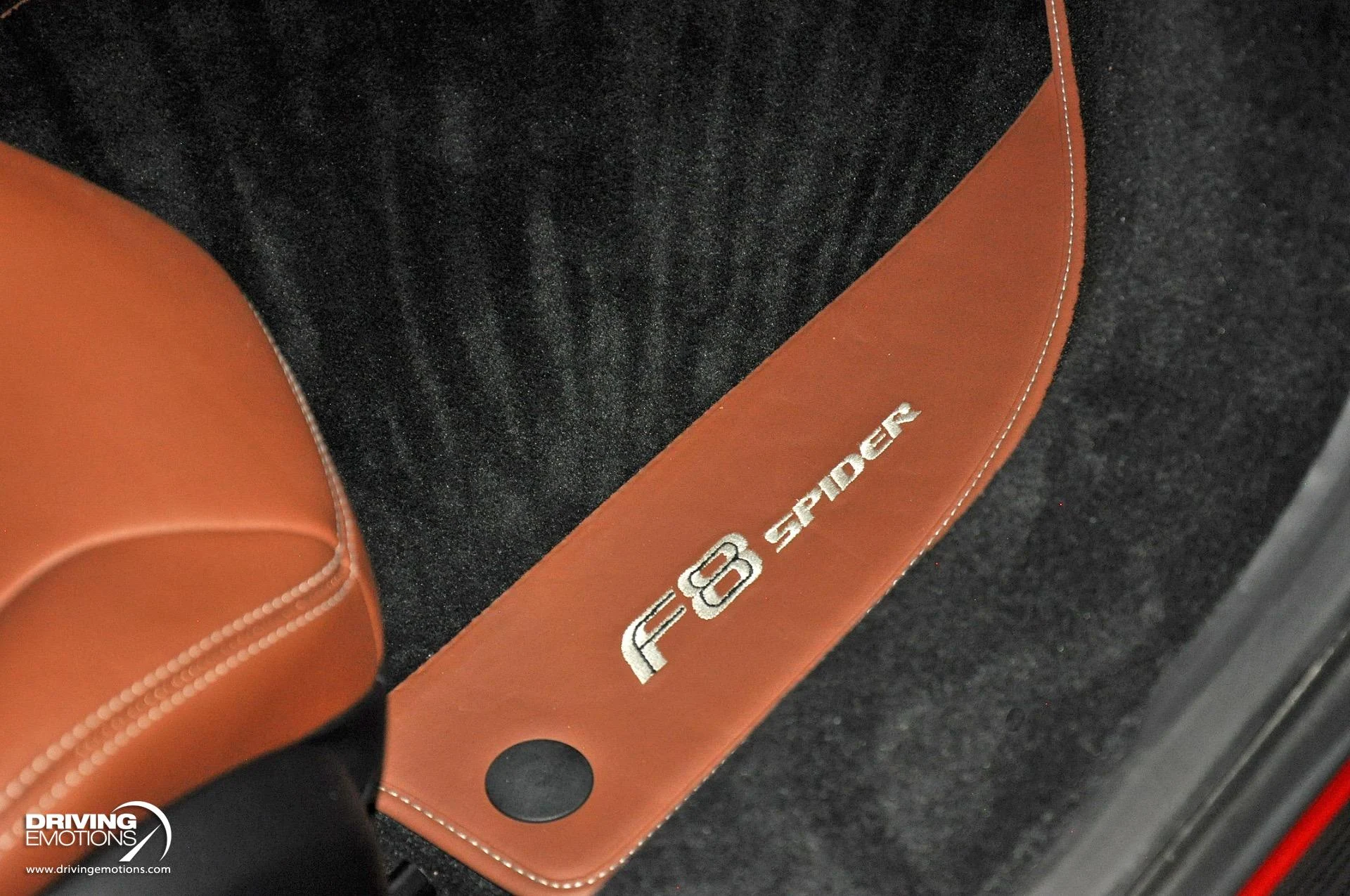 mph125_2035980647_896_p126_l_a9d4ed6197