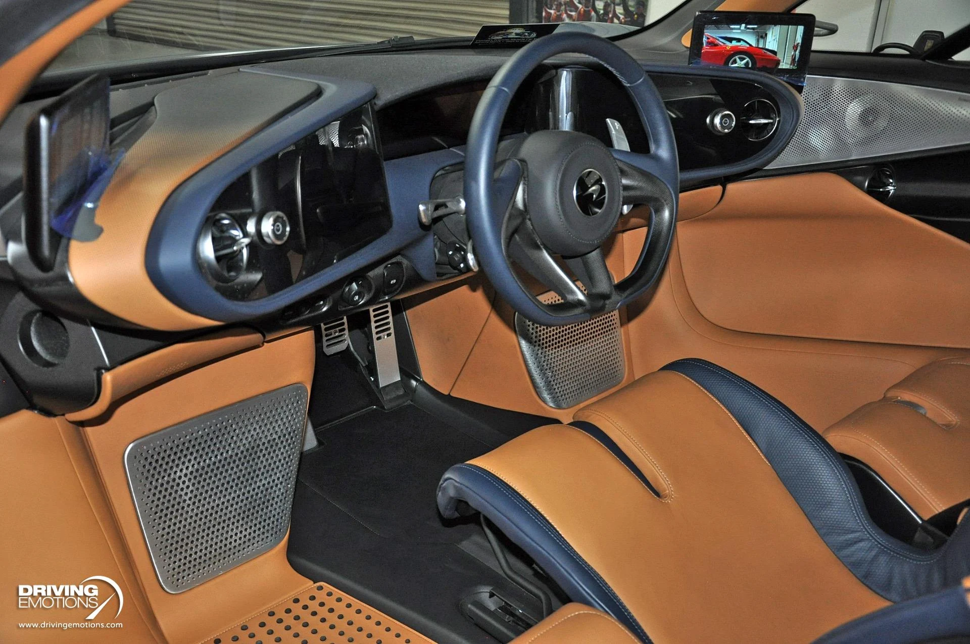 mph125_2866822519_821_p126_l_3300eb6b88