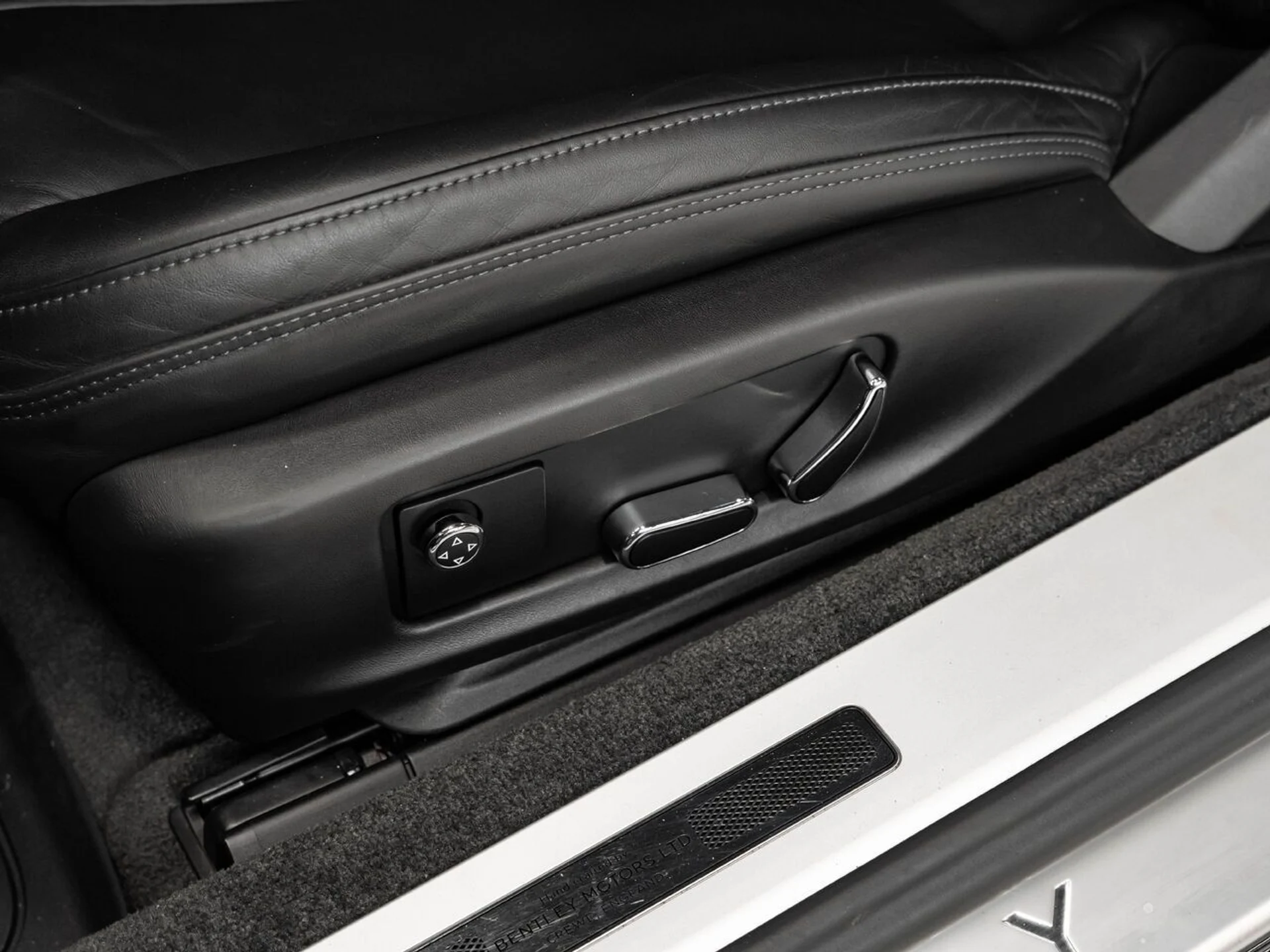 mph125_3399822211_bentley_continental_2022_0bb29d79fe