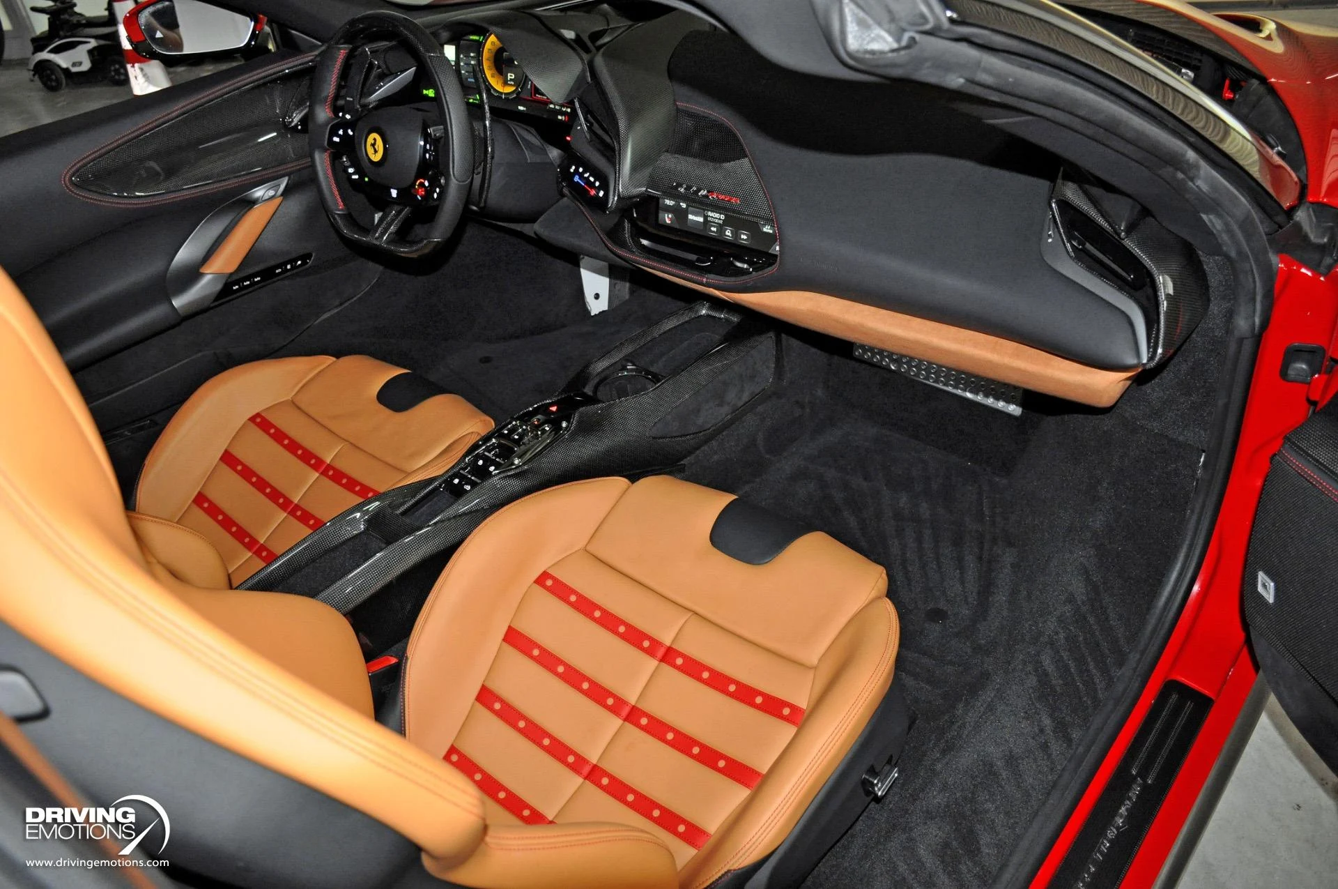 mph125_3804371176_860_p126_l_a238c21757