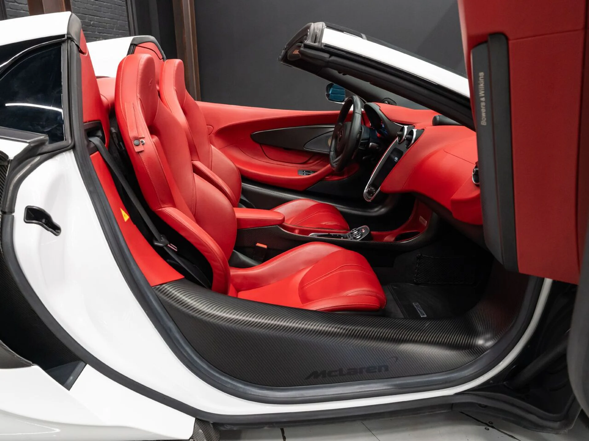 mph126_1278540492_mclaren_570s_2019_55ddd1e0ed
