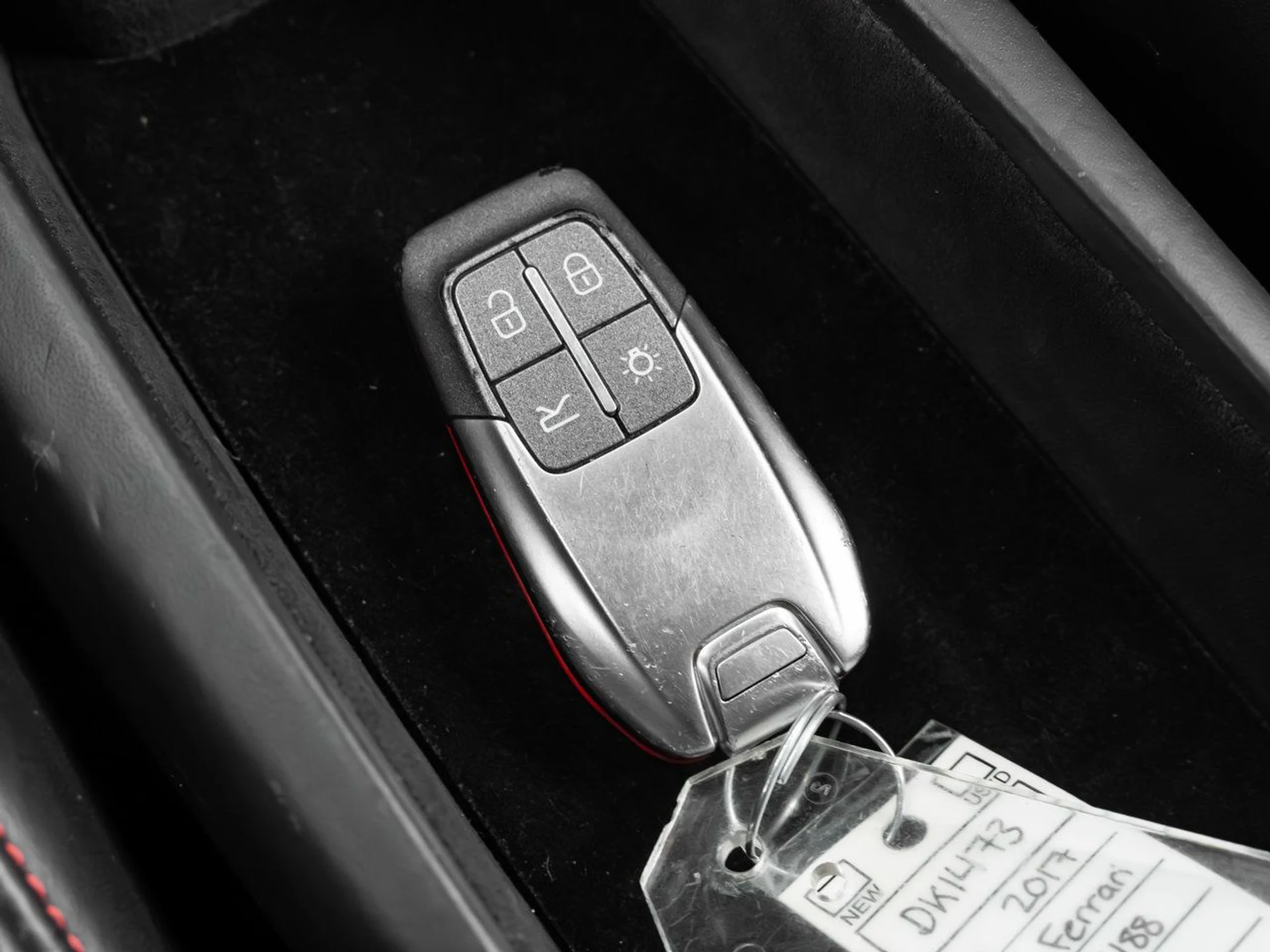 mph126_2118687582_ferrari_488_gtb_2017_62f05b8adb