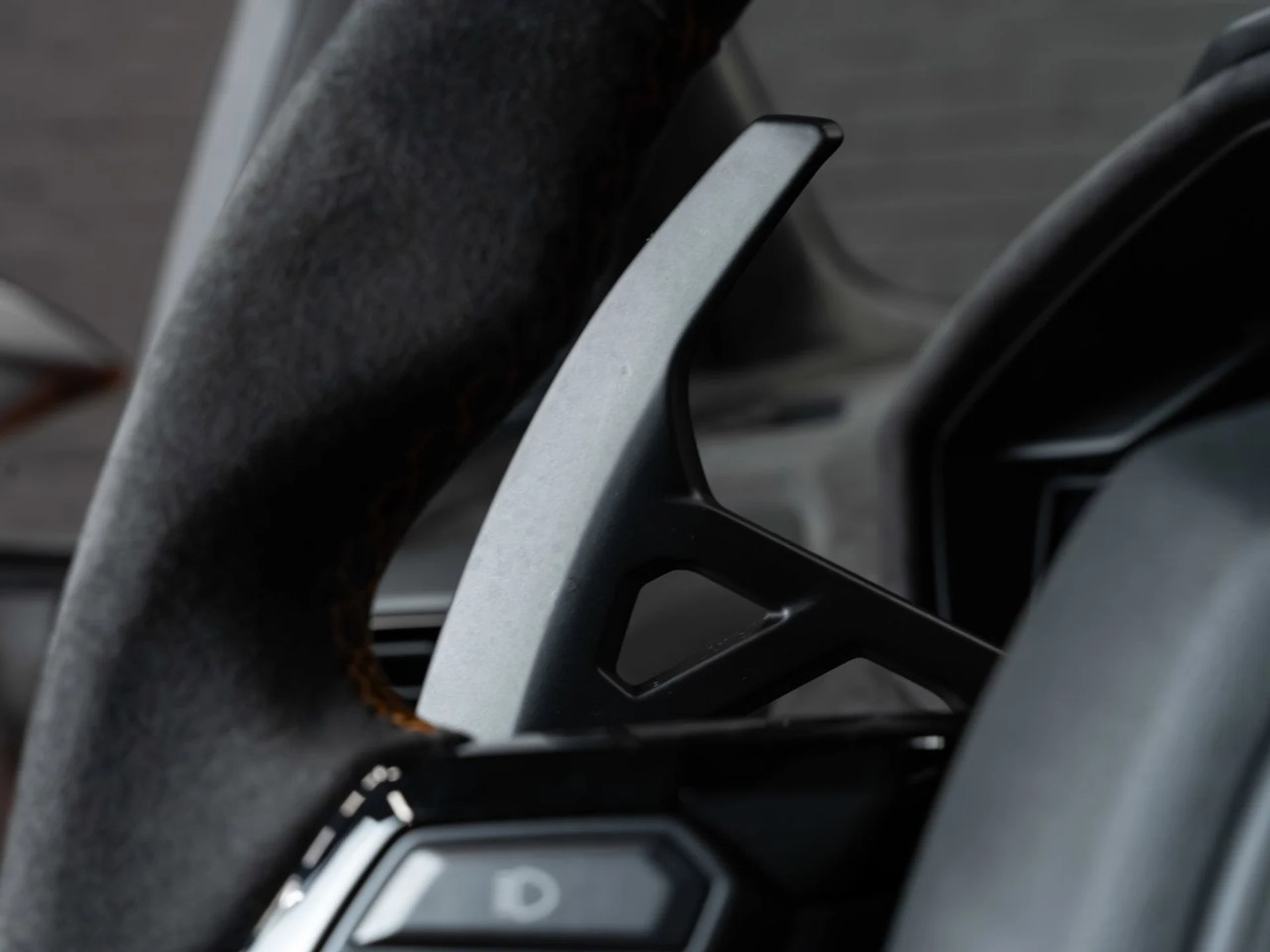 mph126_399158241_lamborghini_huracan_2023_7bd30fd67d