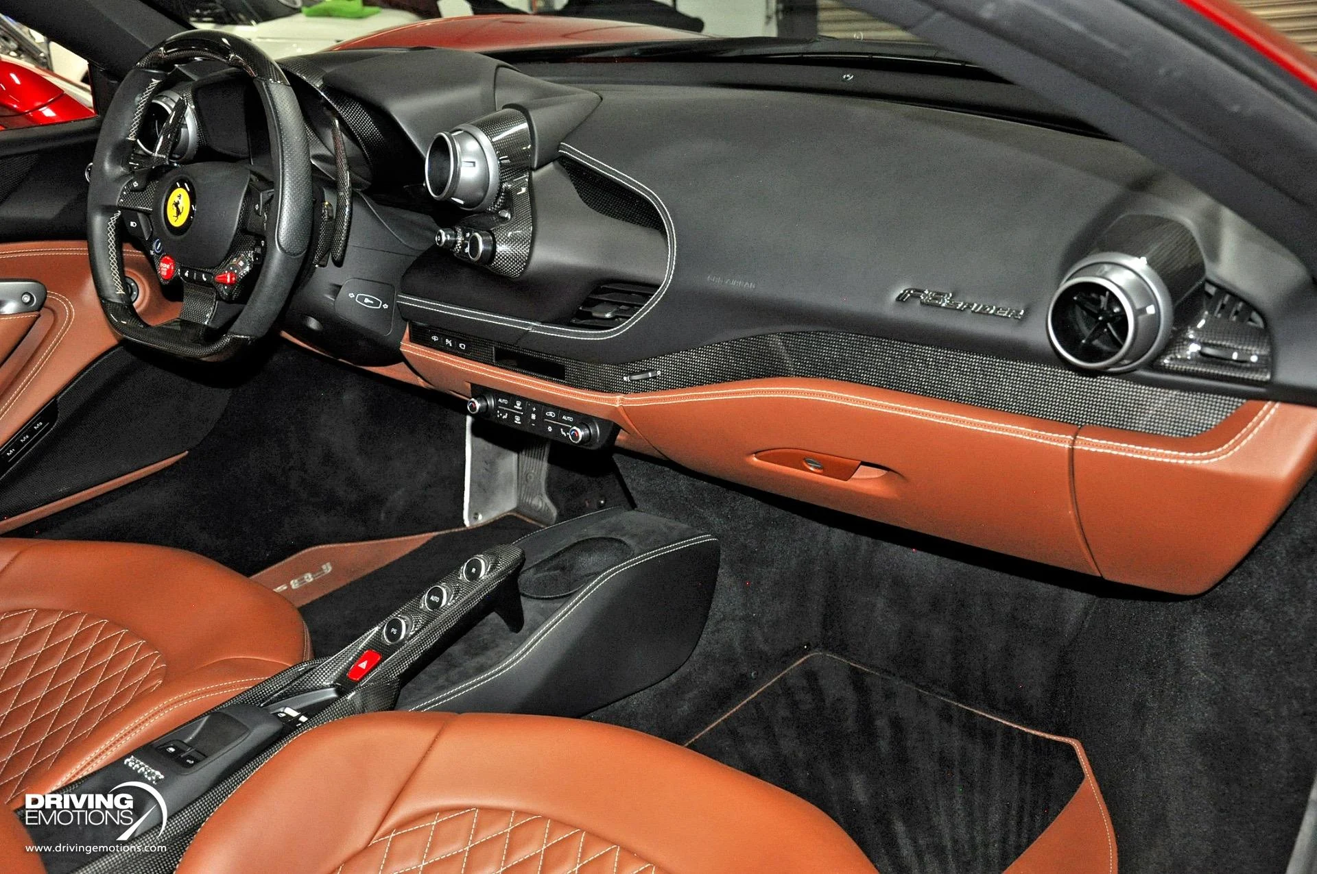 mph126_4095259751_896_p127_l_8f0c0bab6a