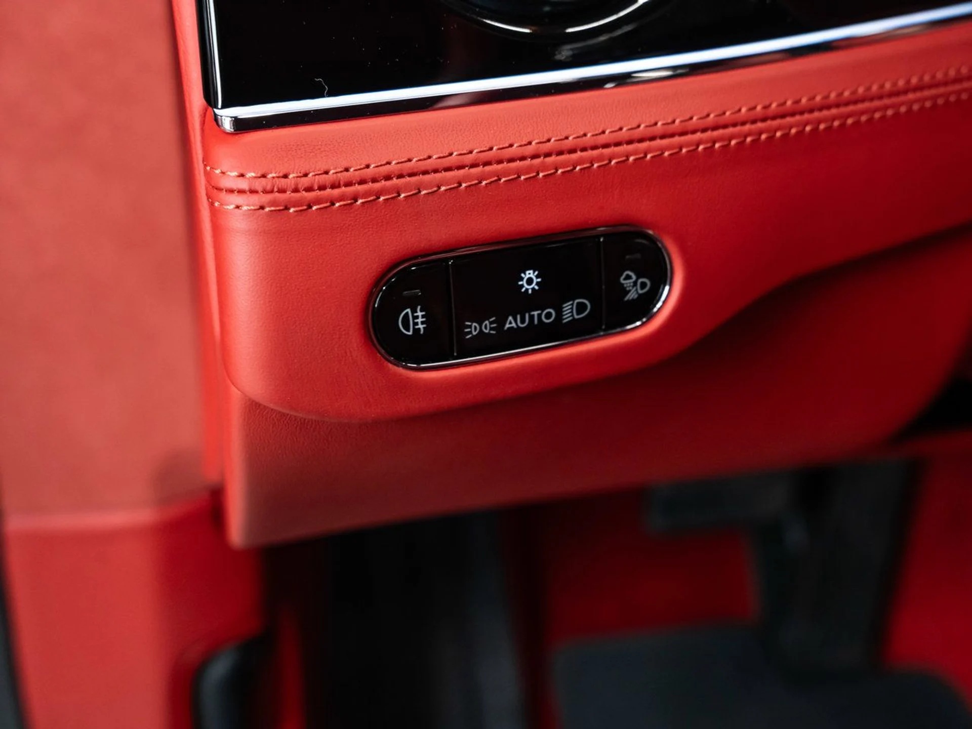 mph126_650852281_bentley_continental_2020_e5fcf7e151