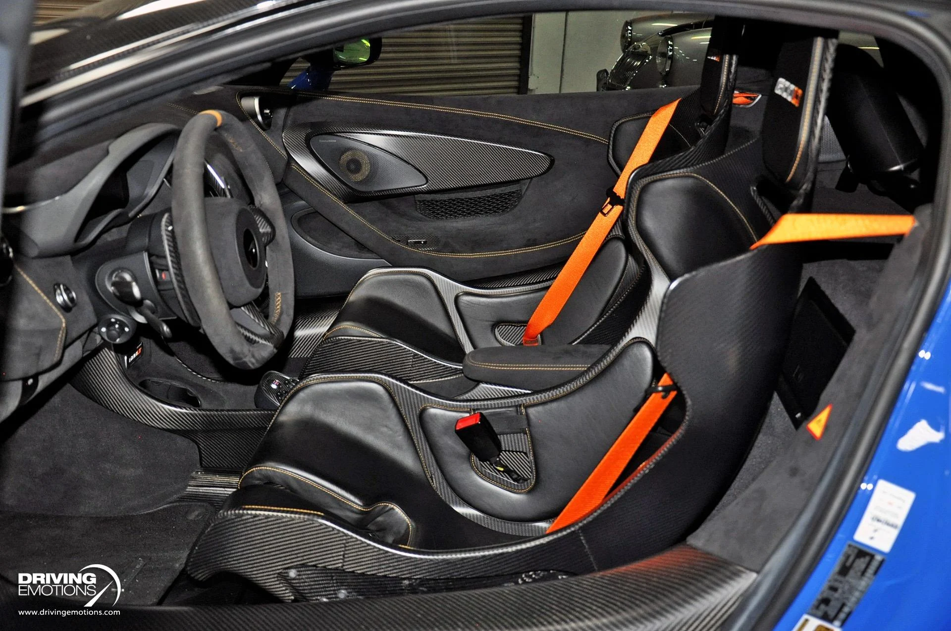 mph126_90793004_836_p127_l_ba98b680b4