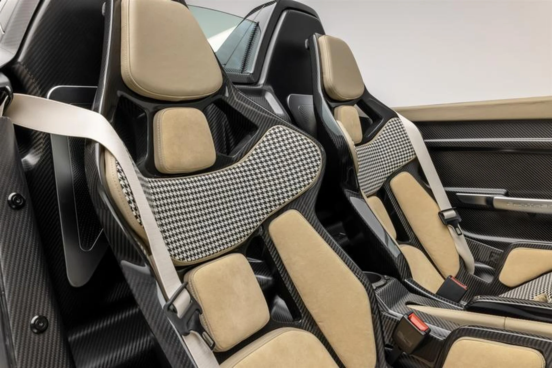 mph127_3045589303_E6_F7_EE_90_BBD_7_4_A3_F_A75_B_EC_25_D26_A763_C_78826904af