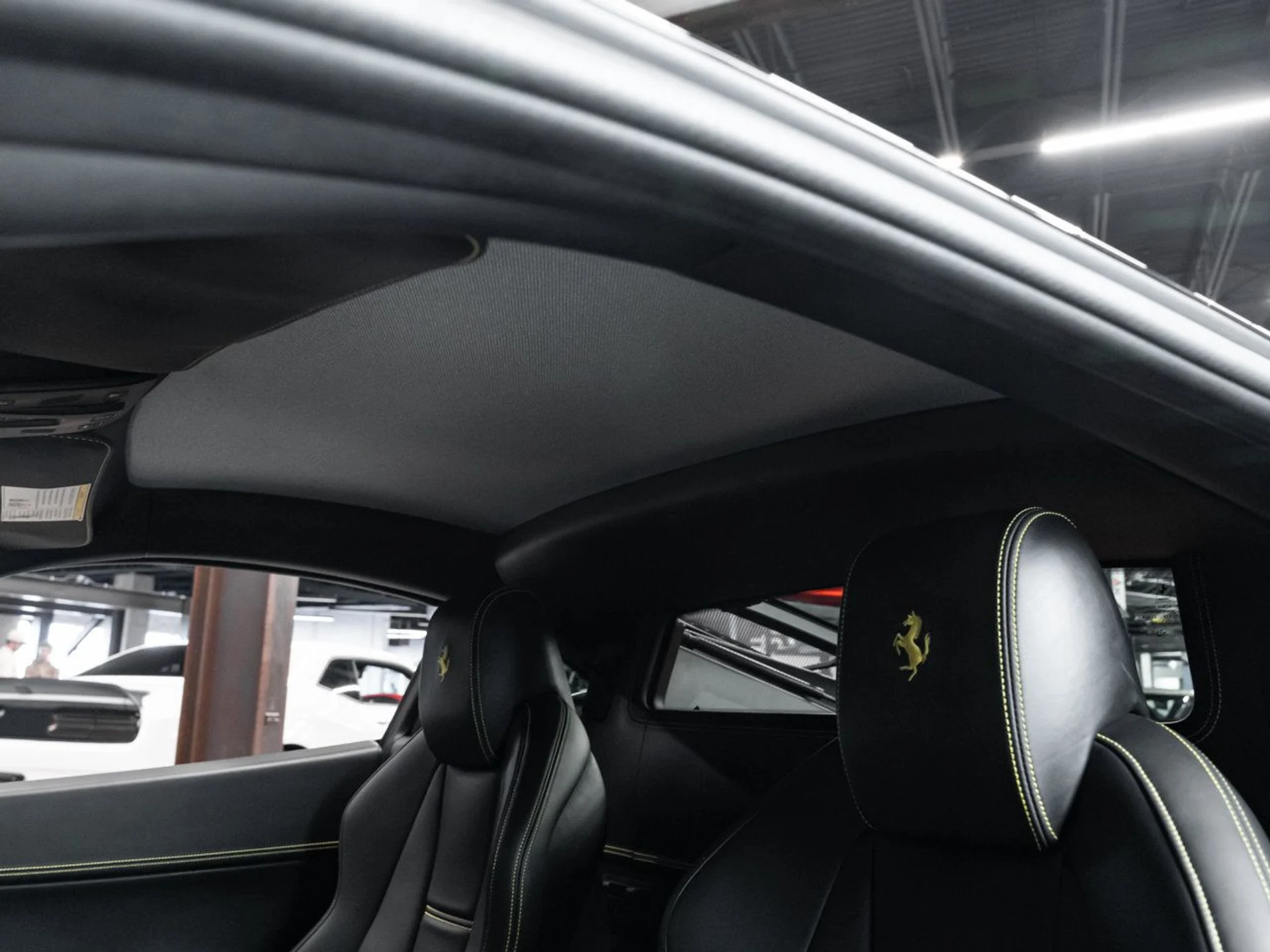 mph127_3264237820_ferrari_458_italia_2015_8303374a65