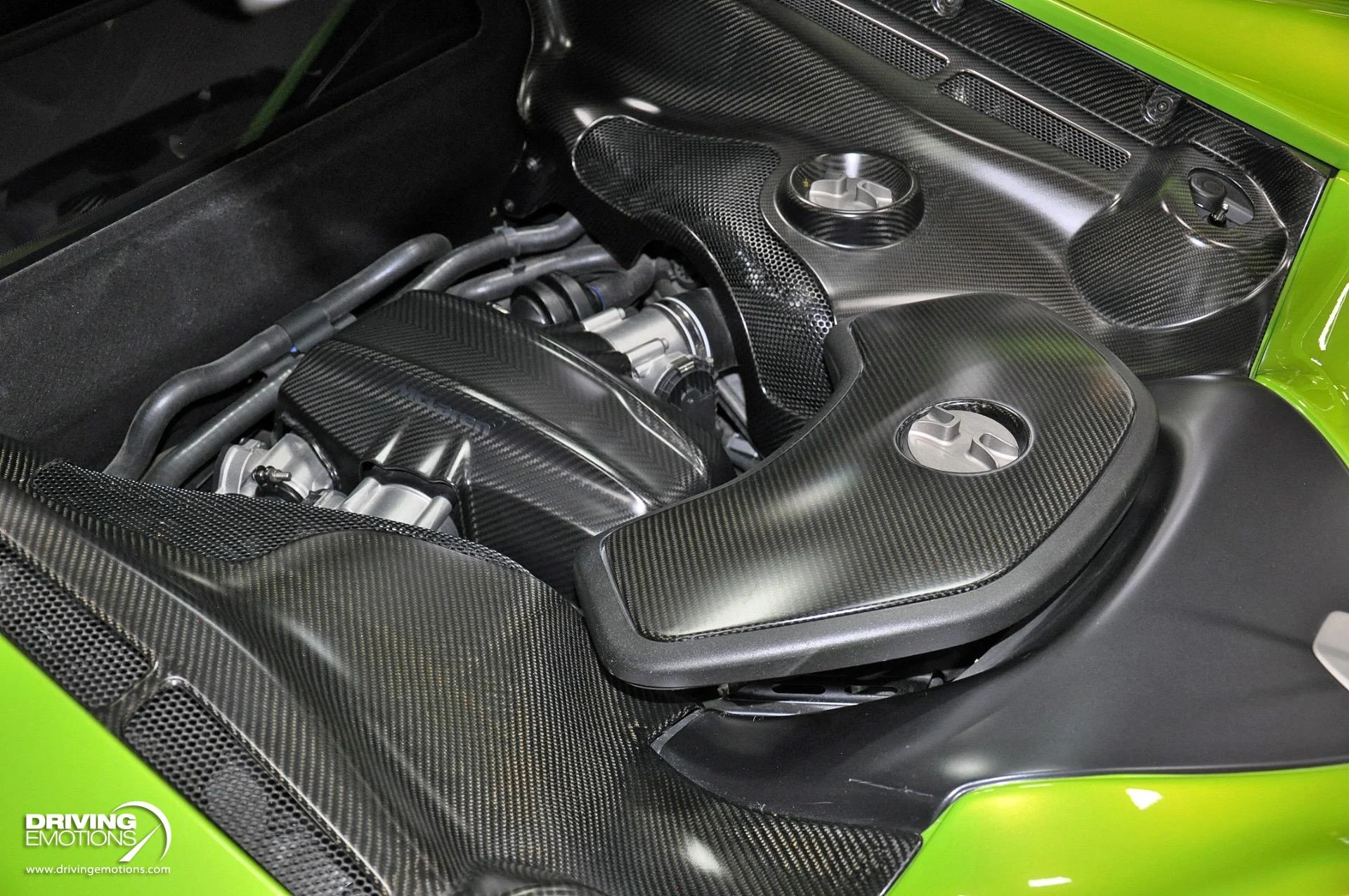 mph127_381926410_855_p128_l_40ff99797d