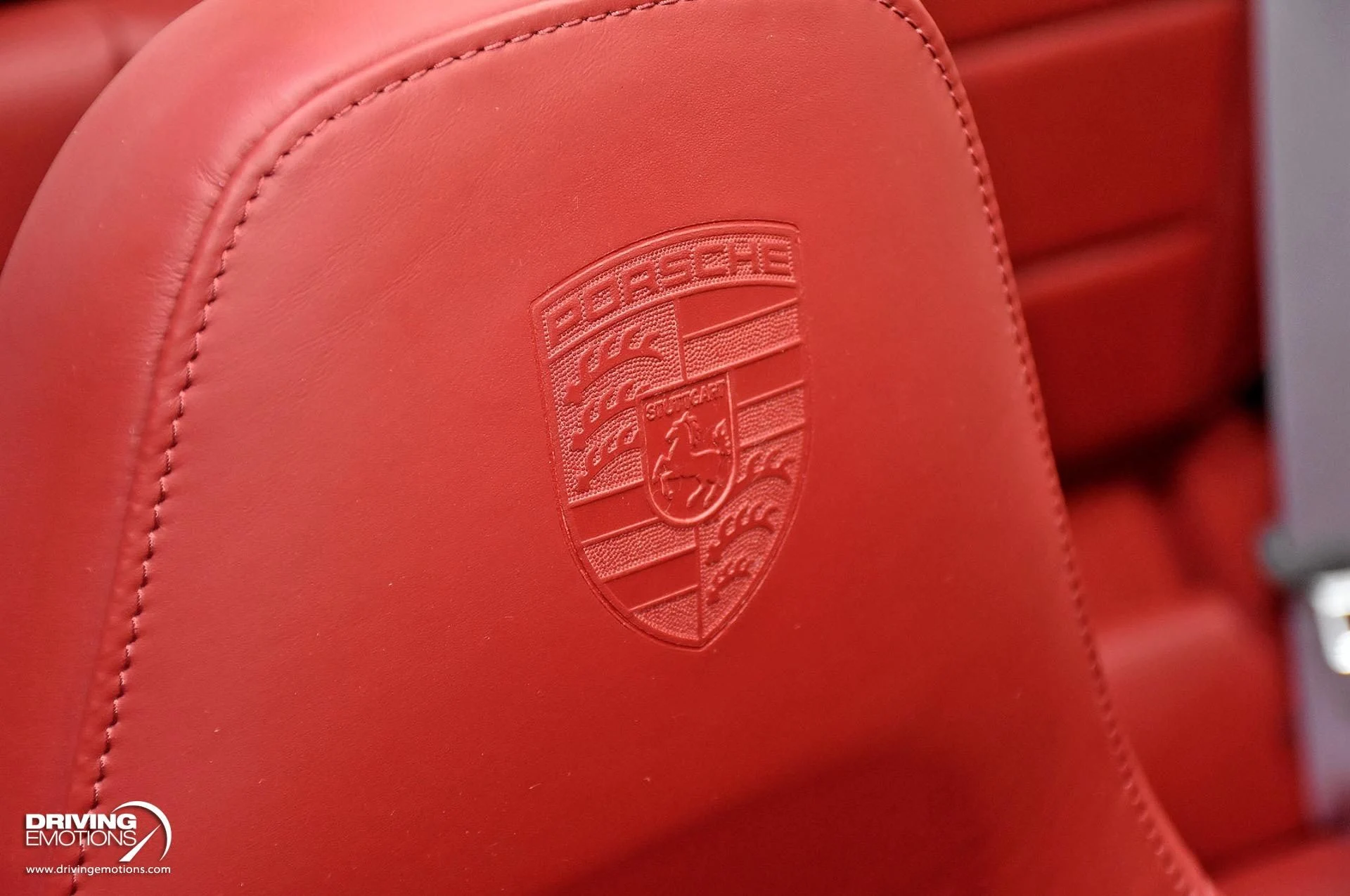 mph127_740350492_866_p128_l_1b79240a5d