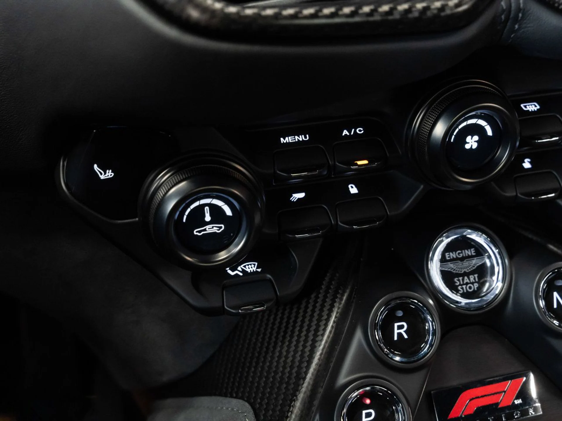 mph128_1130909714_aston_martin_vantage_2023_29ff5a9405